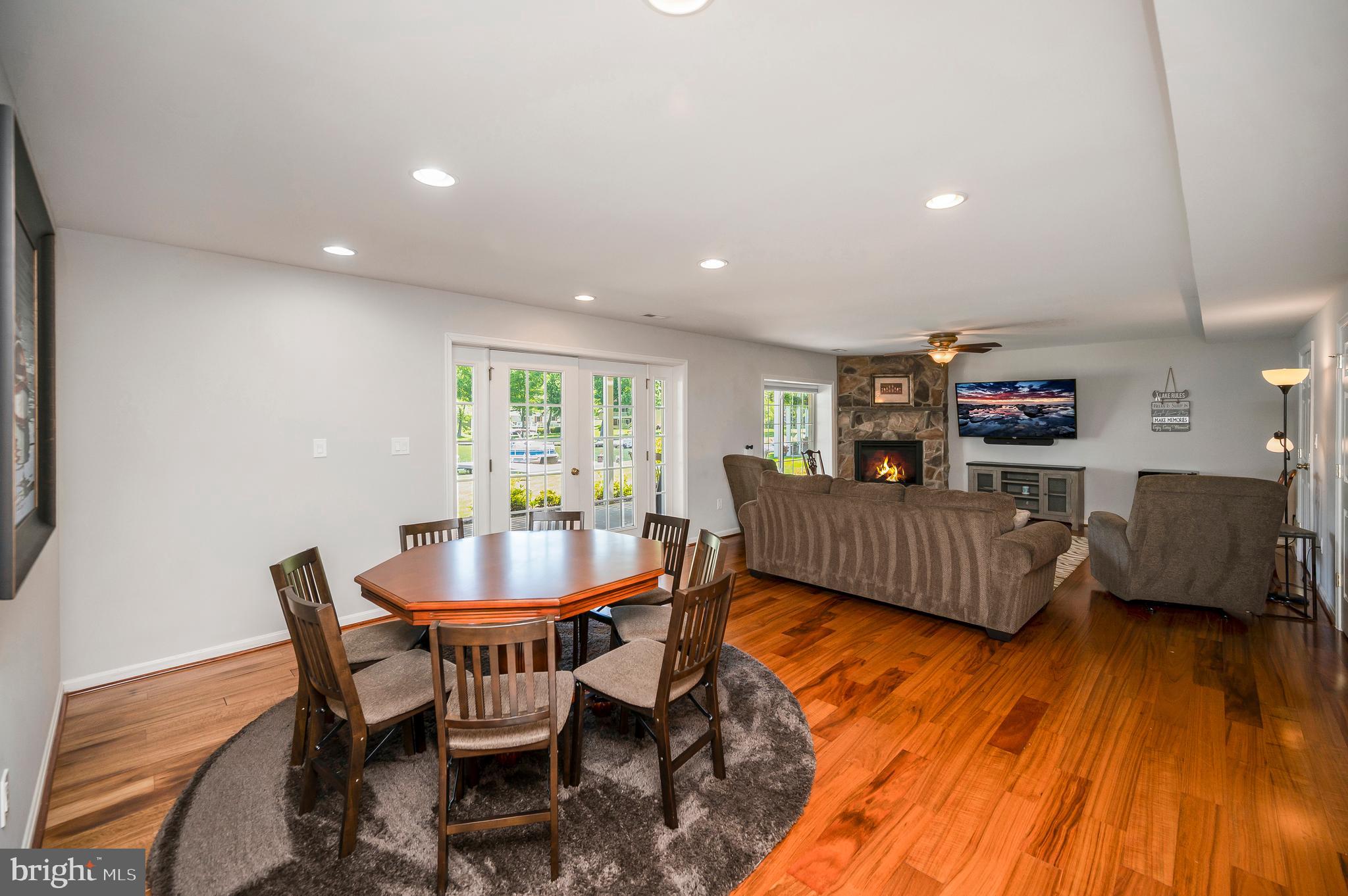 LAKE OF THE WOODS - Residential