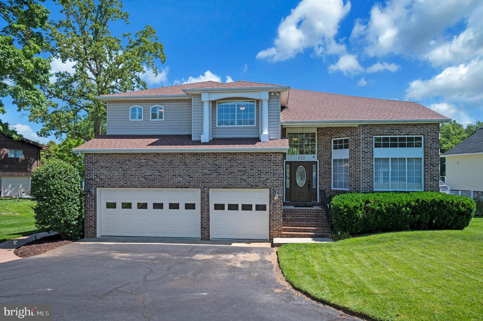LAKE OF THE WOODS - Residential