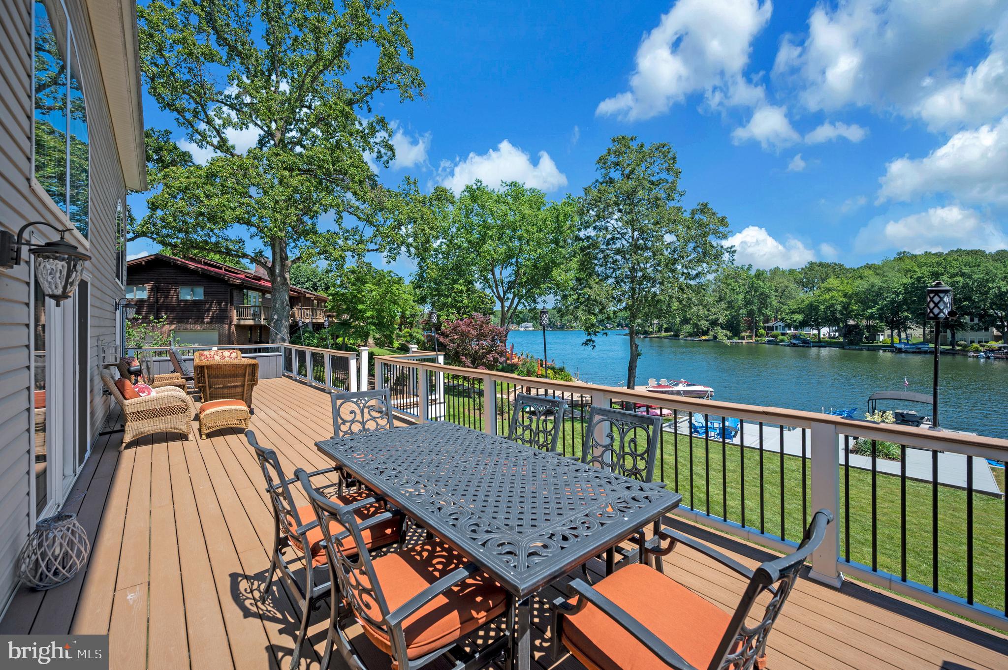 LAKE OF THE WOODS - Residential