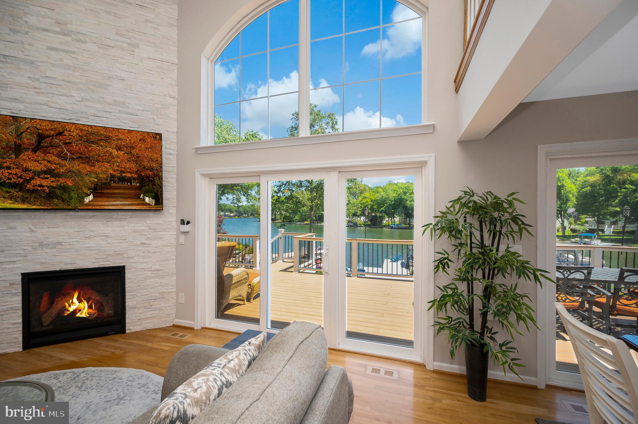 LAKE OF THE WOODS - Residential