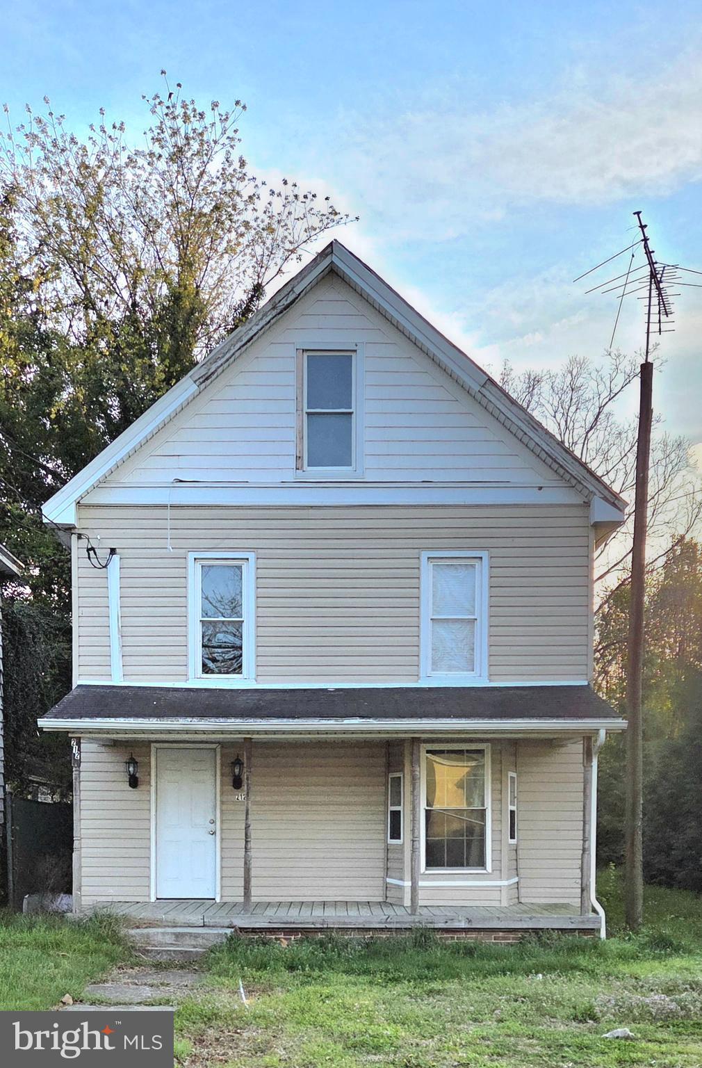 Investor Alert / Fixer-Upper Opportunity!
Unlock the potential in this two-level home ready for your vision and finishing touches. Previous renovations have been started, offering a great head start for your next project.
The main level features a full bath and a versatile bonus room—perfect for a home office, den, family room, or even a potential 4th bedroom. Upstairs, you’ll find a wide hallway leading to three bedrooms and a spacious full bath.
Endless possibilities await—bring your creativity and make this home shine! A must-see opportunity for investors or buyers looking to customize their dream space.