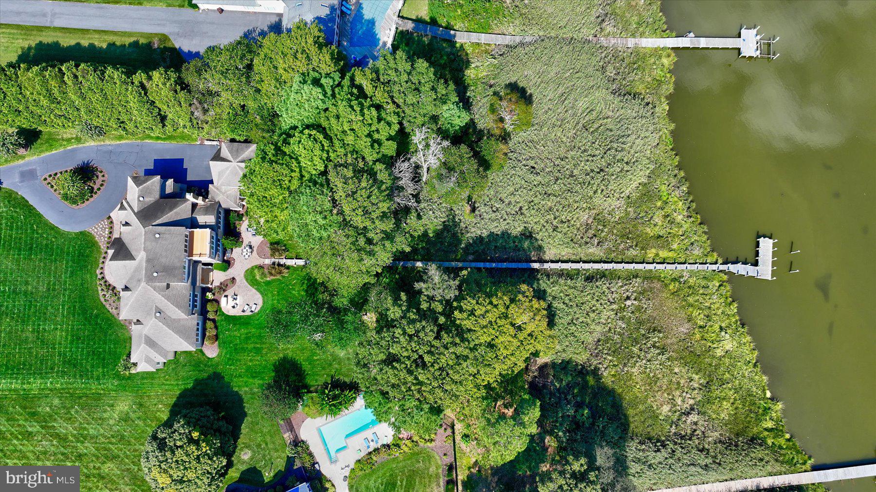 CEDAR CREEK - Residential