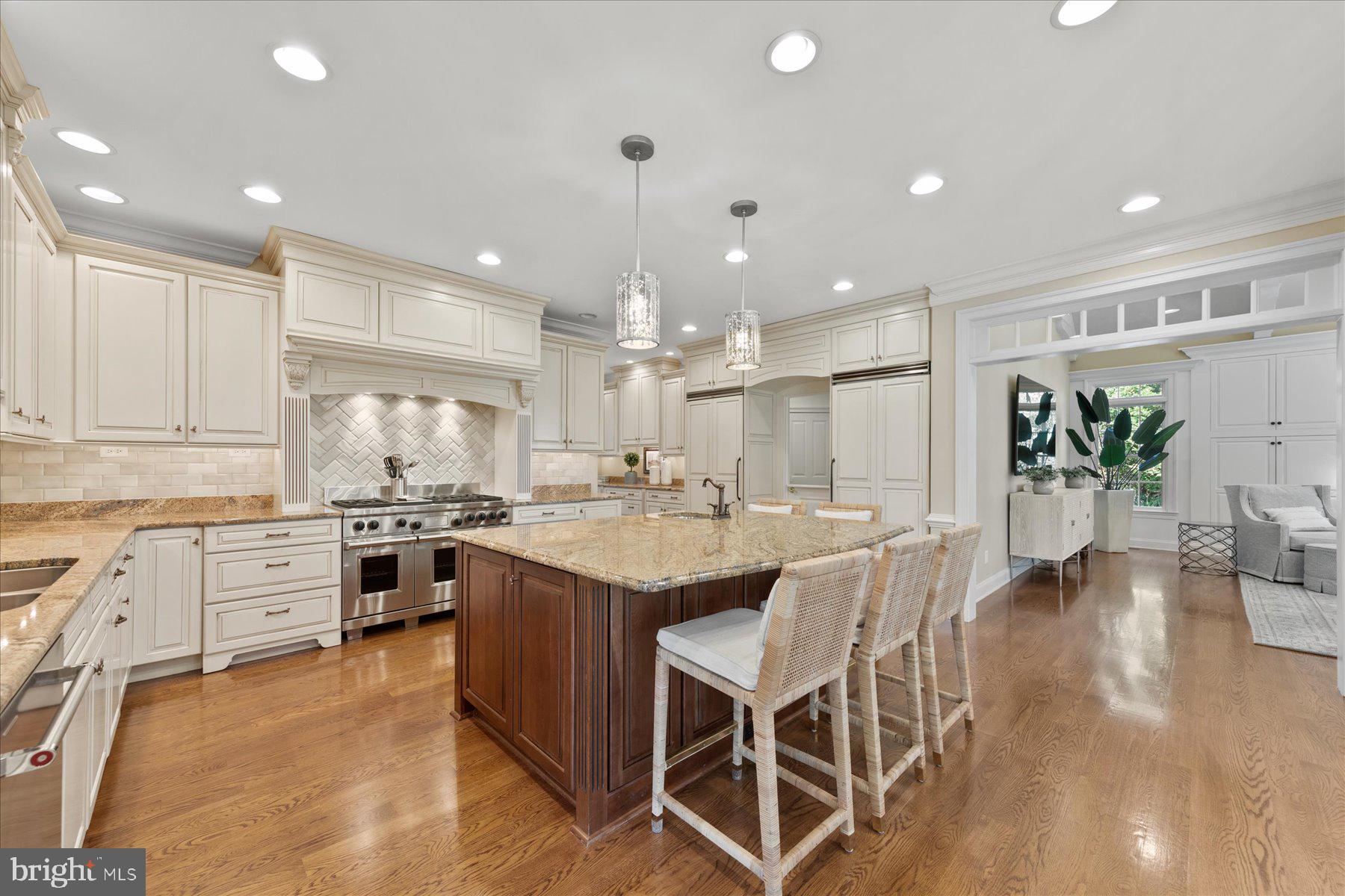 CEDAR CREEK - Residential