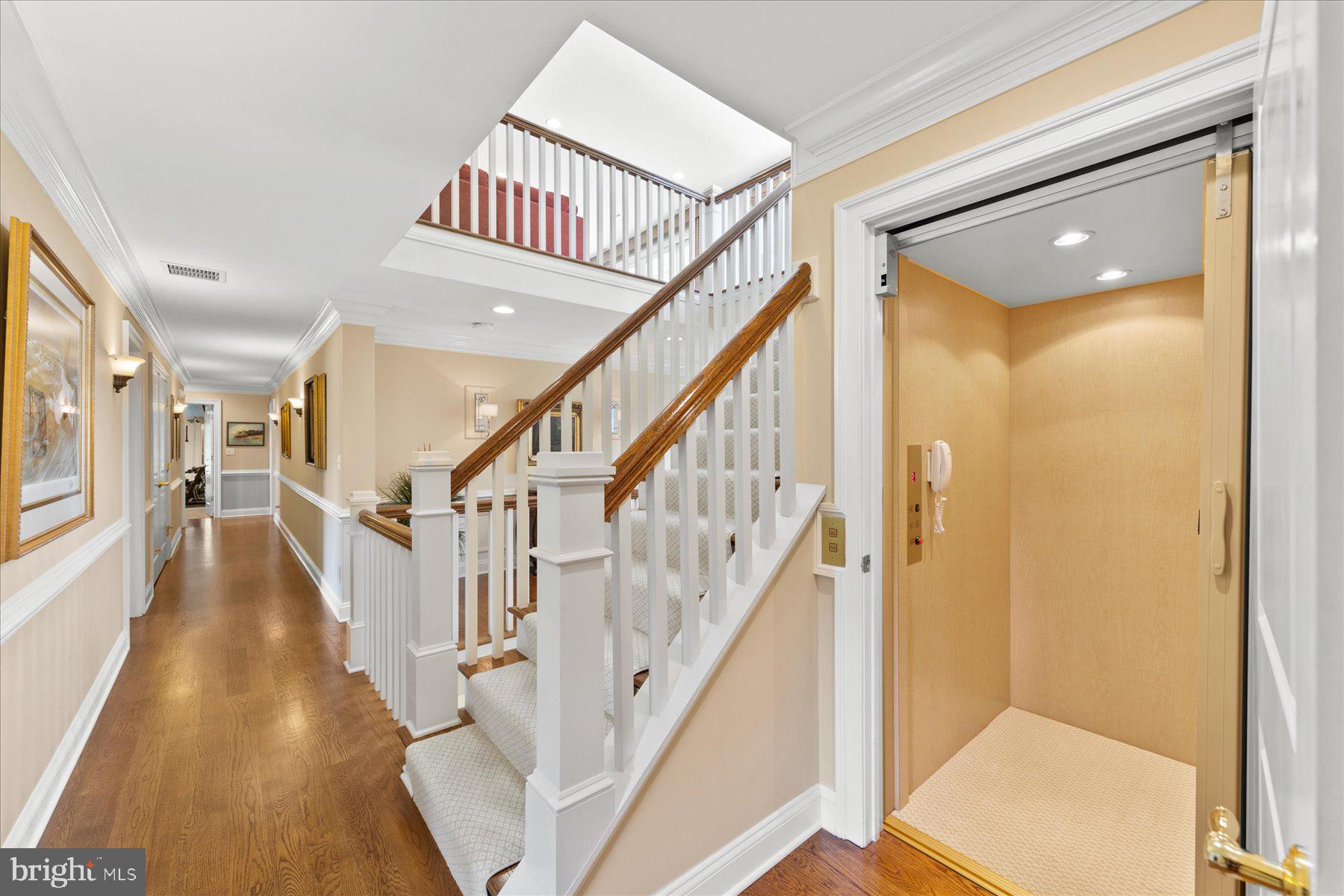 CEDAR CREEK - Residential