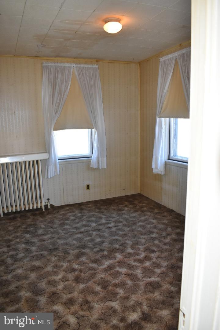 ASHLAND - Residential
