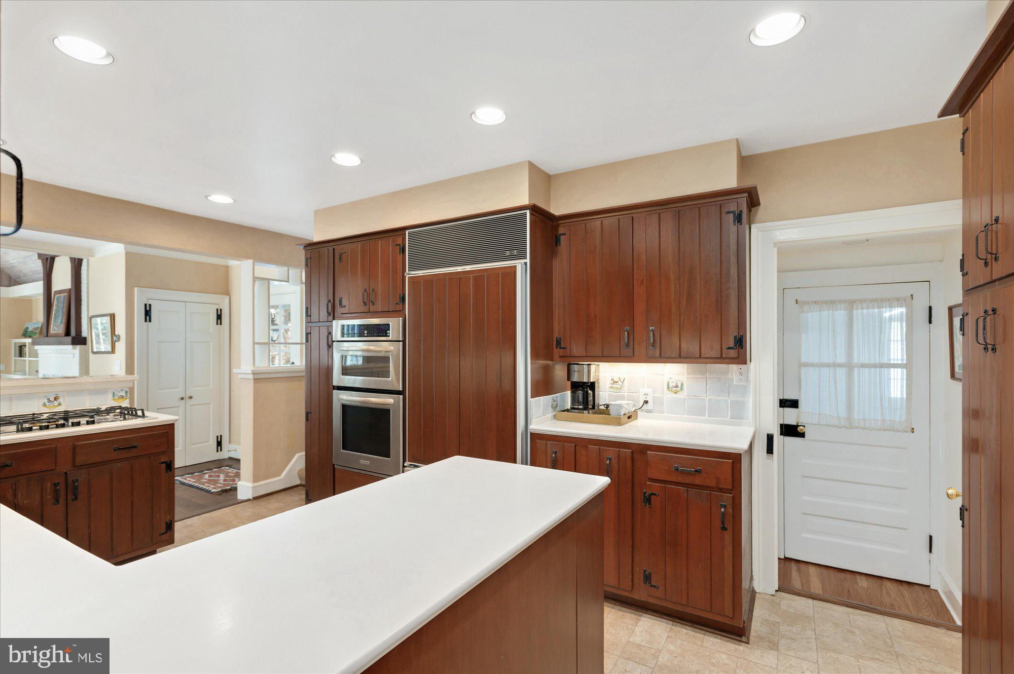 KENWOOD - Residential