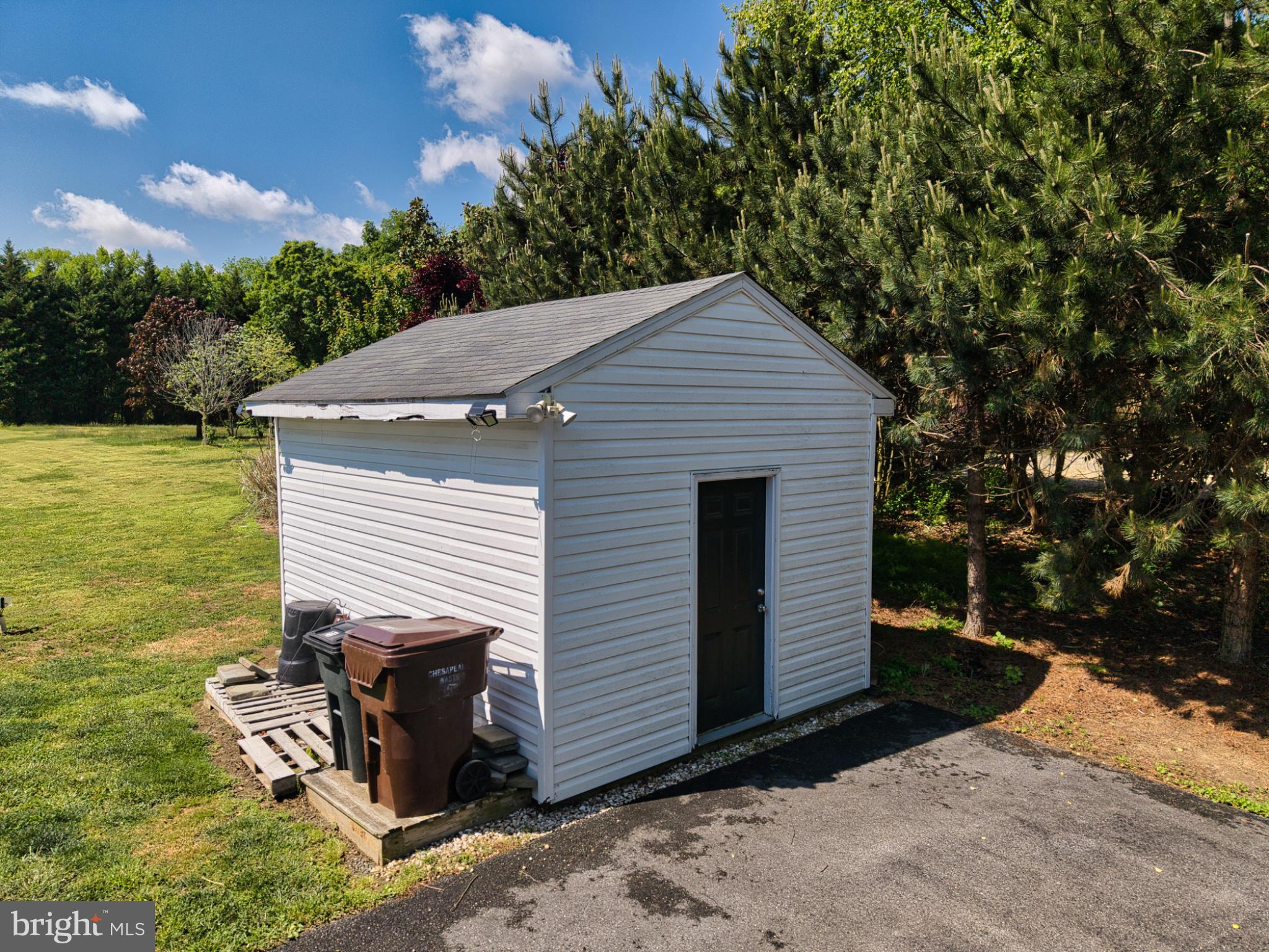 HOLLINGSWORTH - Residential