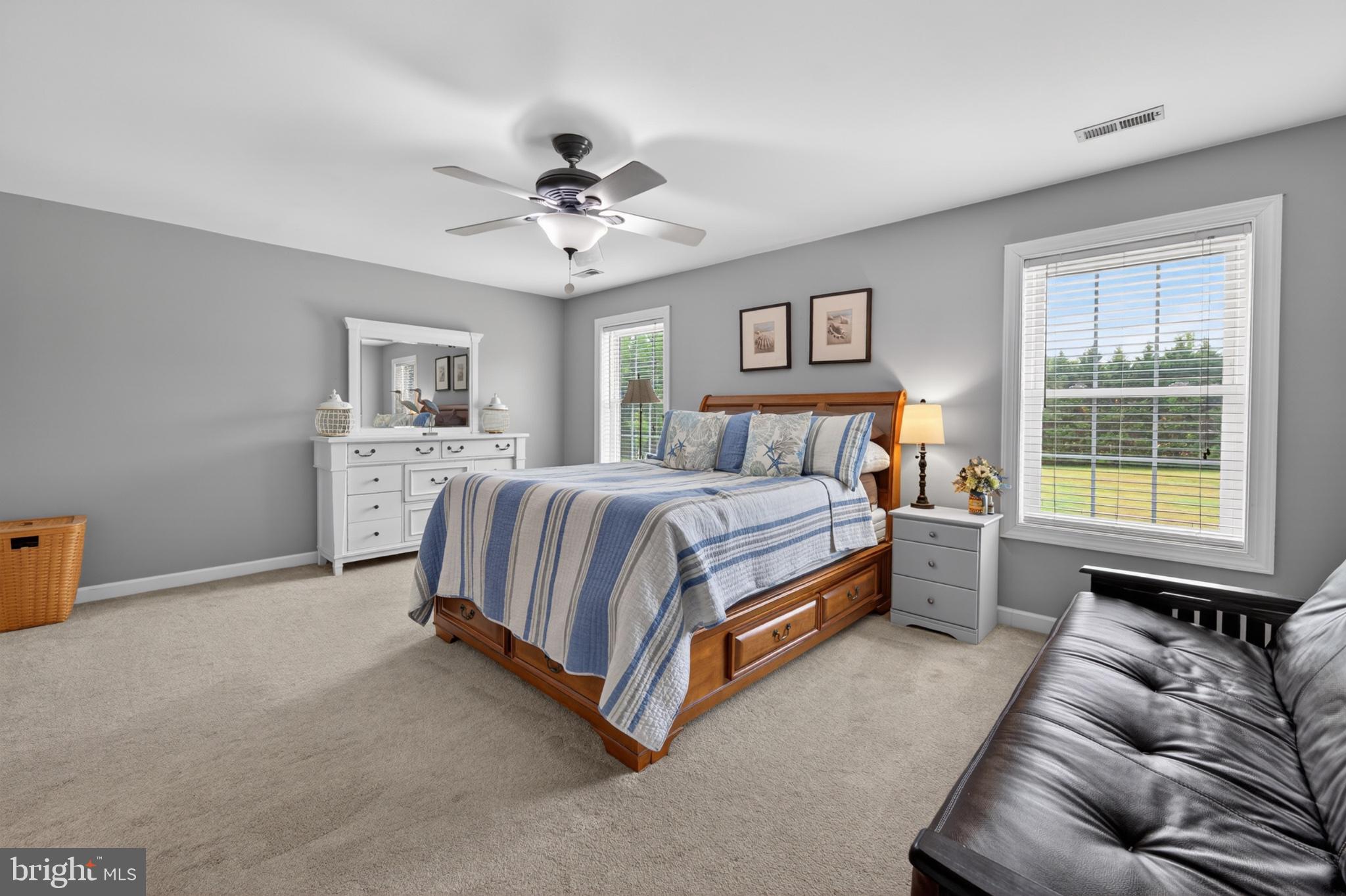 HOLLINGSWORTH - Residential