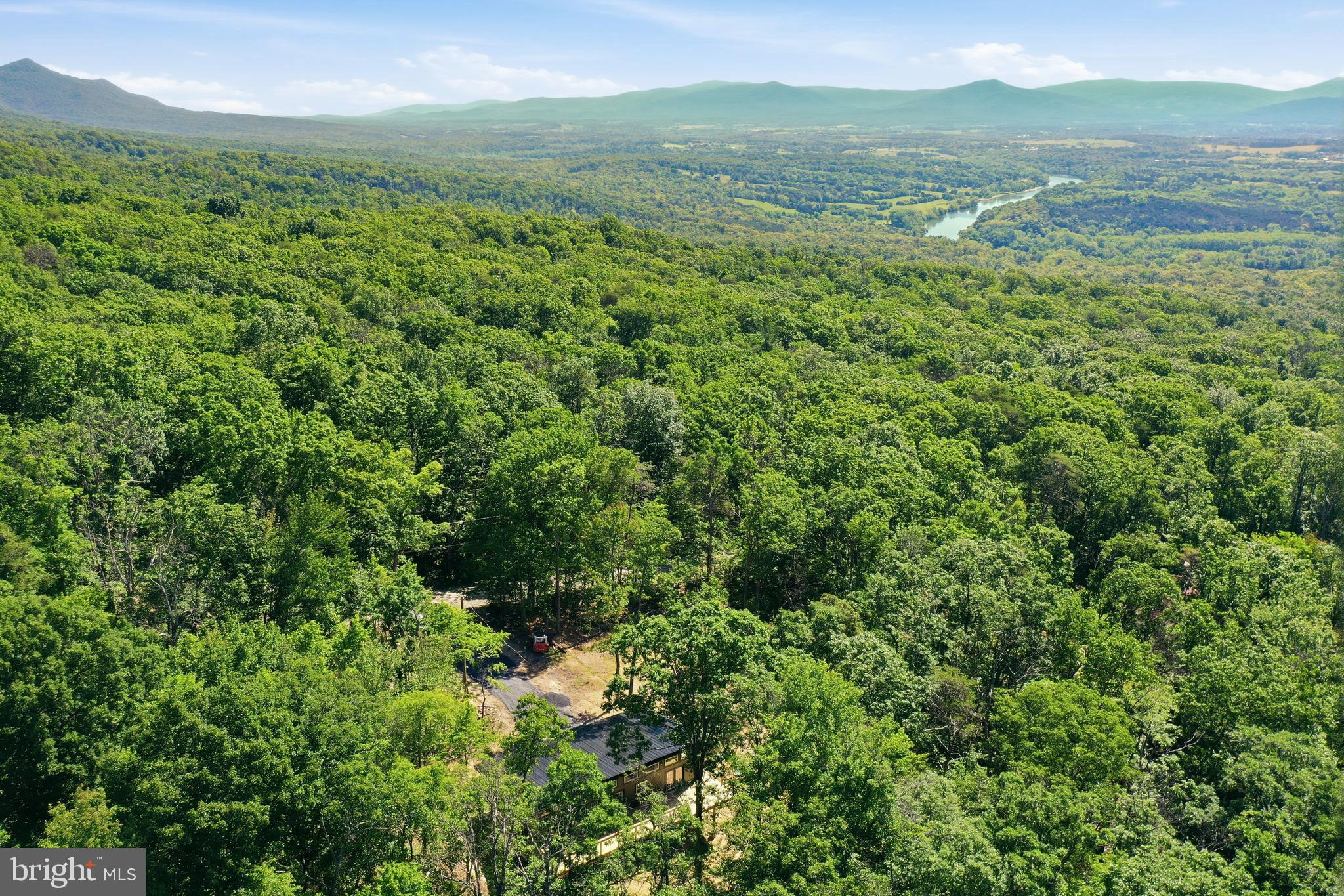 MASSANUTTEN FOREST - Residential
