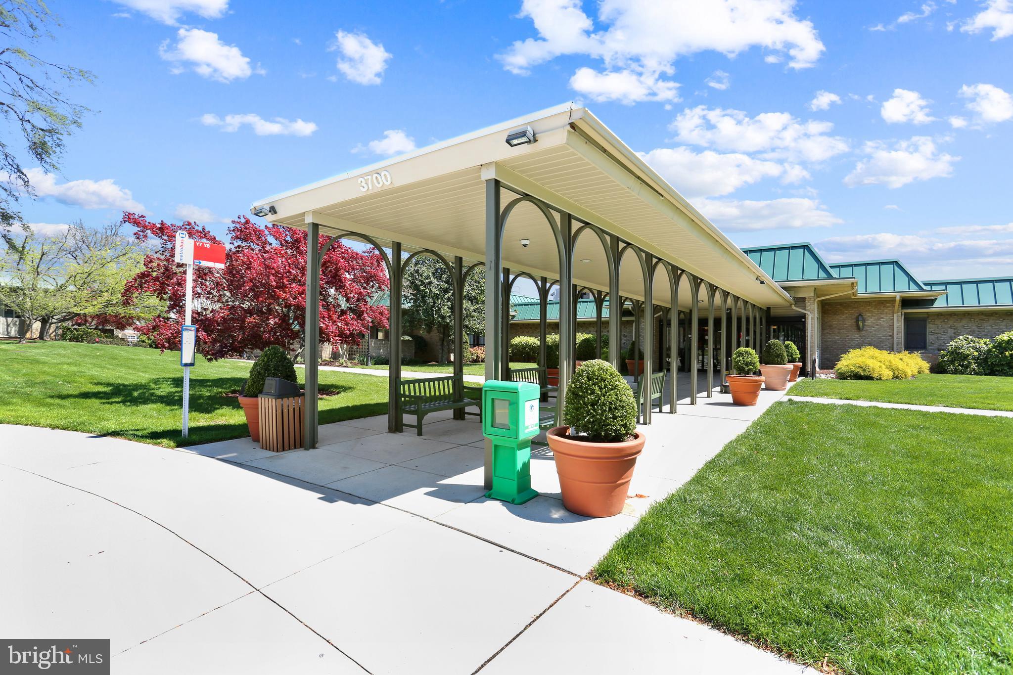 GREENS AT LEISURE WORLD - Residential