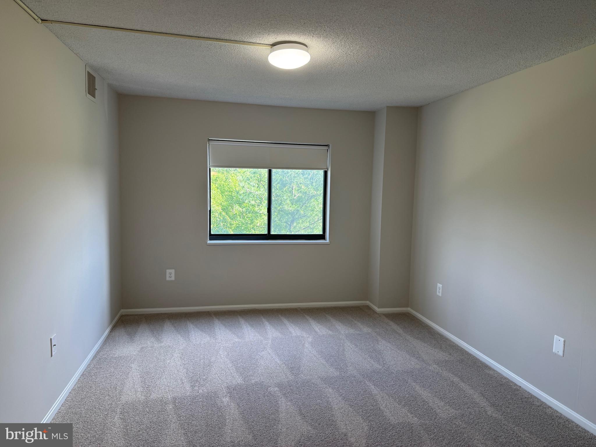 GREENS AT LEISURE WORLD - Residential
