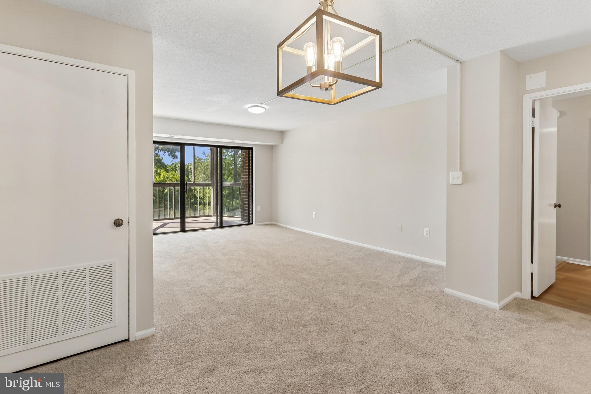 GREENS AT LEISURE WORLD - Residential