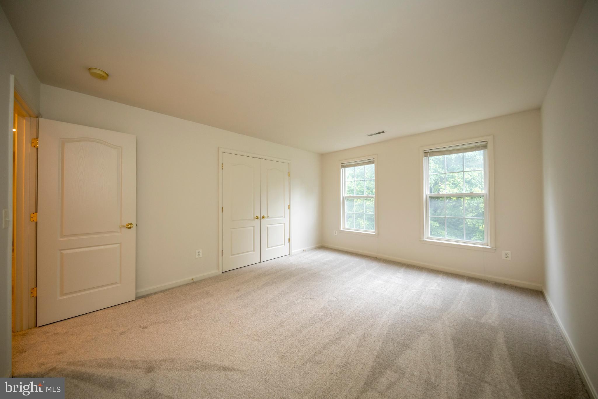 WILLOWBROOK - Residential