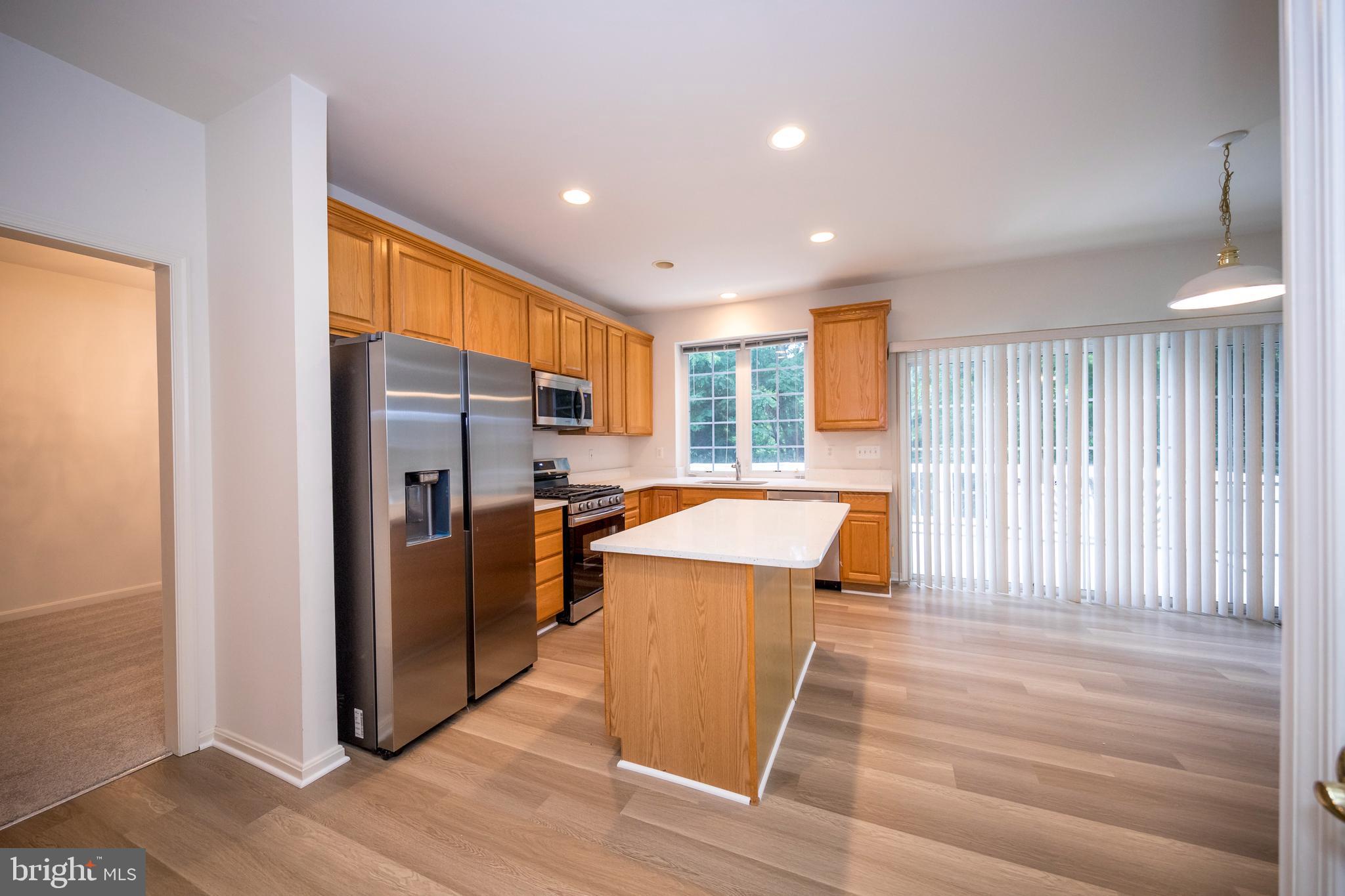 WILLOWBROOK - Residential