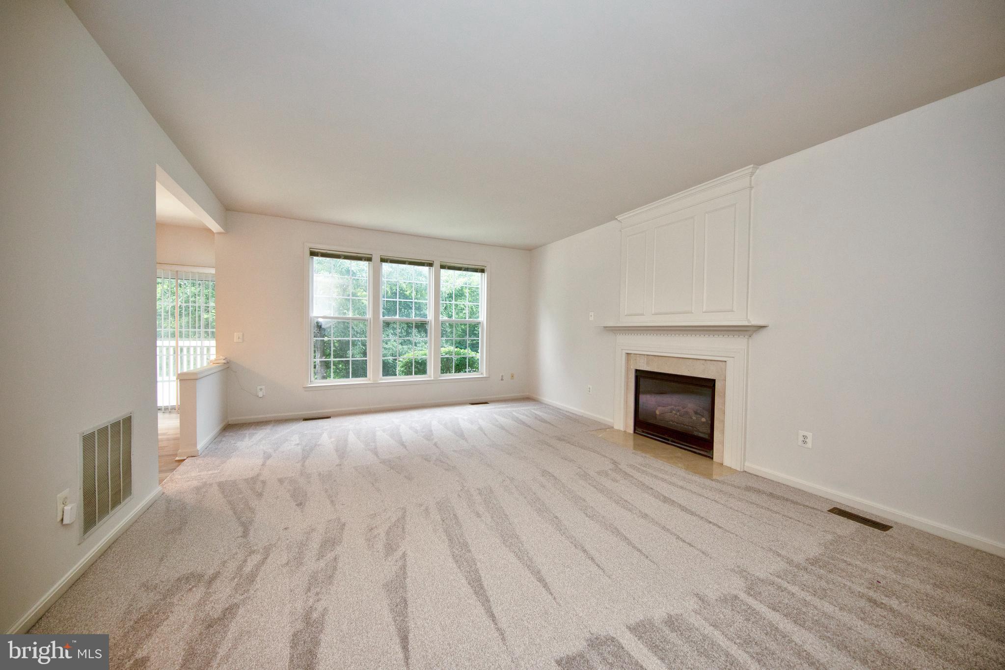 WILLOWBROOK - Residential