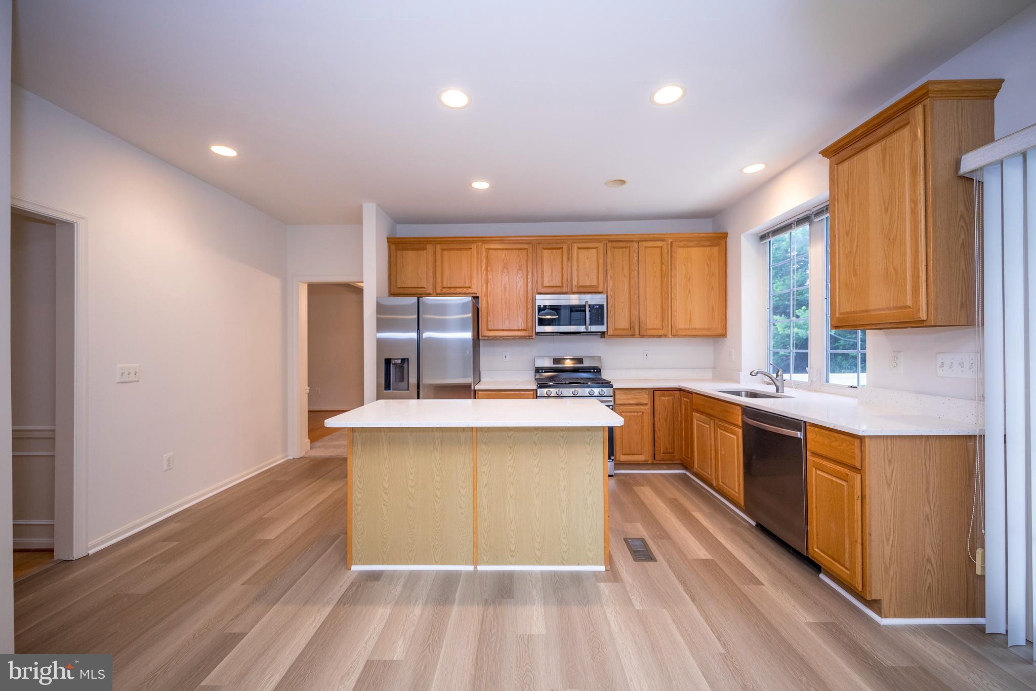 WILLOWBROOK - Residential