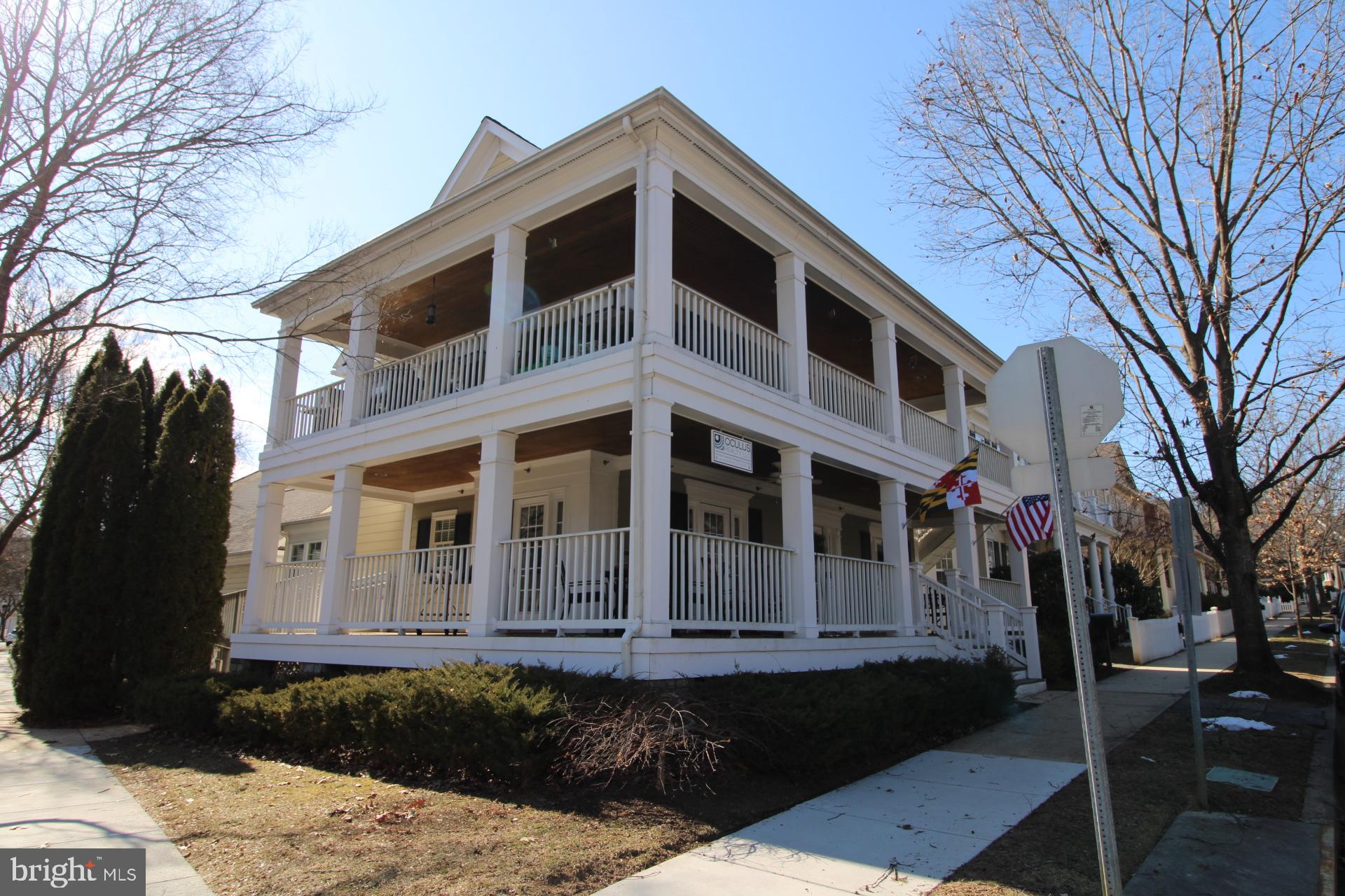 LAKELANDS - Residential Lease