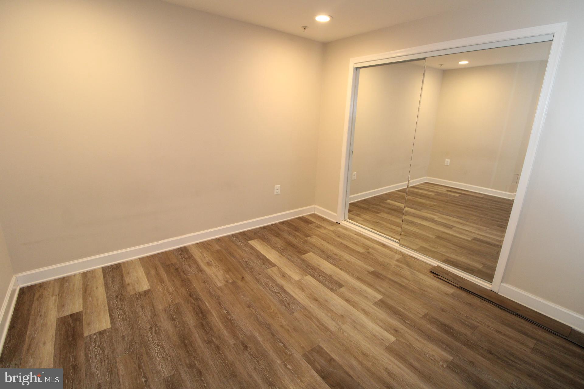LAKELANDS - Residential Lease