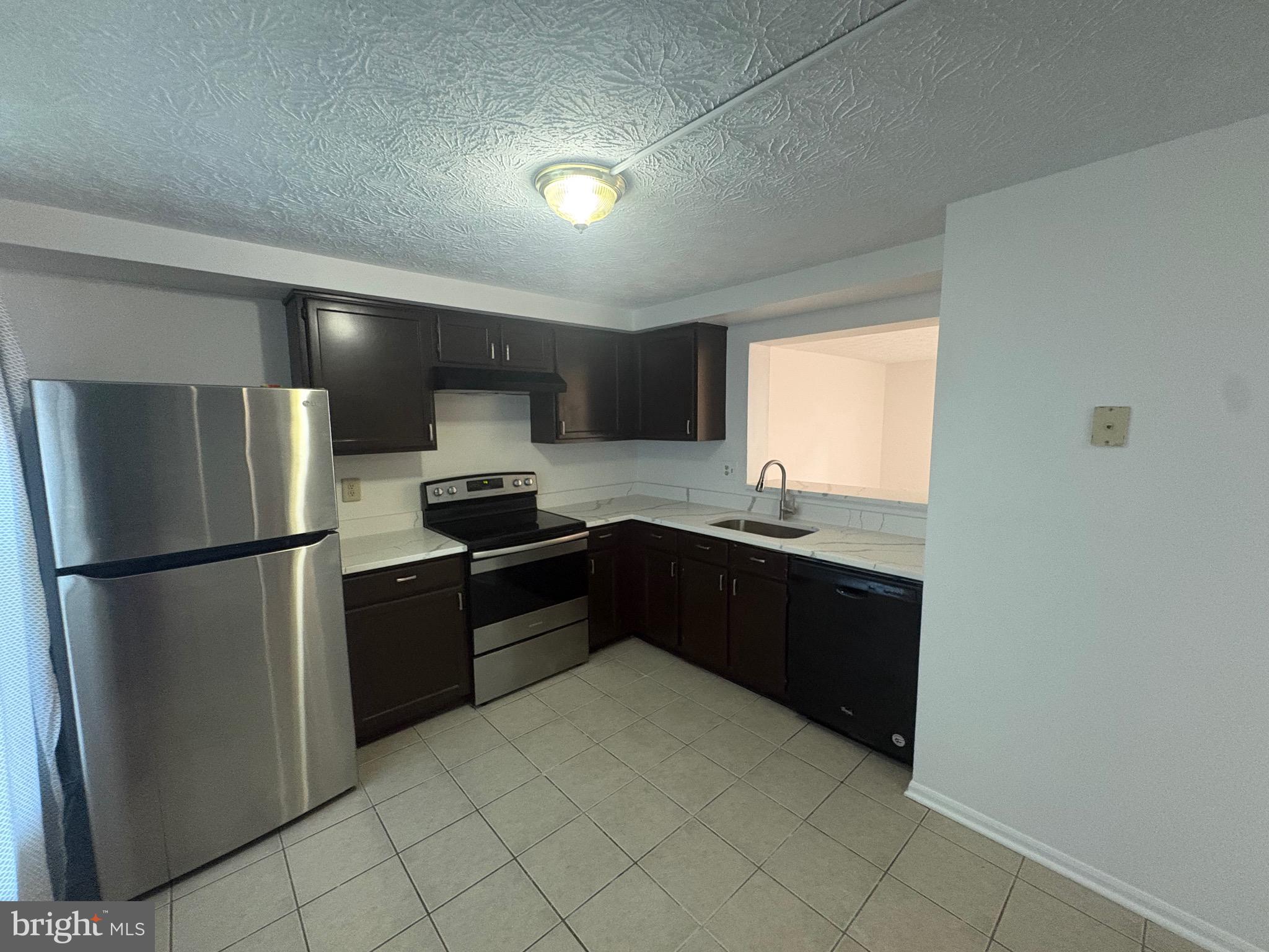 OAK POND PLAT FIVEPHASE - Residential