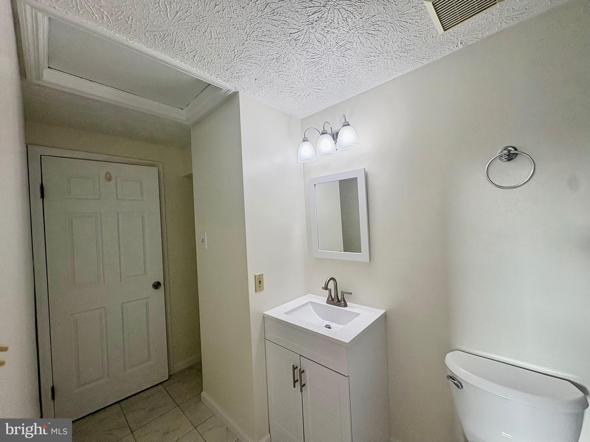 OAK POND PLAT FIVEPHASE - Residential