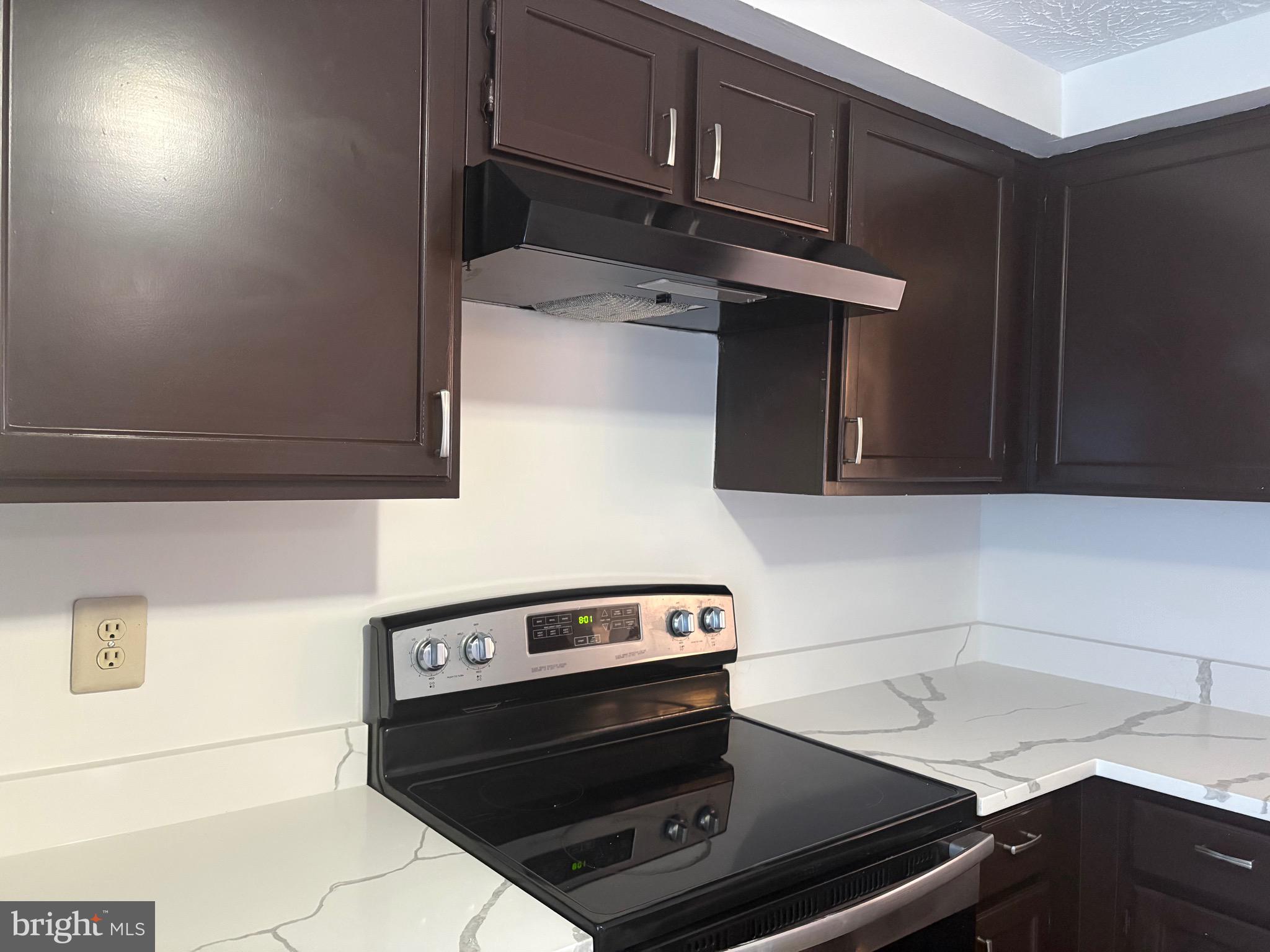 OAK POND PLAT FIVEPHASE - Residential