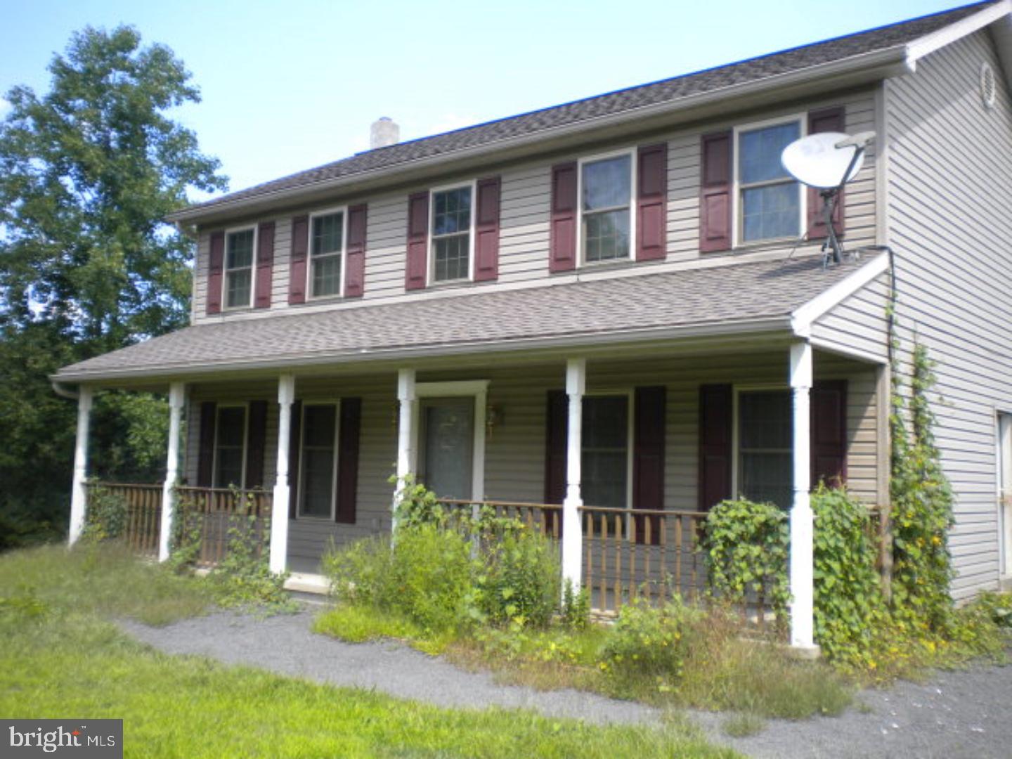 Large home with 2 car detached garage on over 3 acres that needs some paint, cleaning and with a little TLC you could have a brand new home. This is a Short Sale. Bring all offers. Bank needs to close by October 12th. Bank will entertain all reasonable offers. Being Sold As Is.  Mailing Address Continued: Pine Grove  Color: Clay  Amp: 200