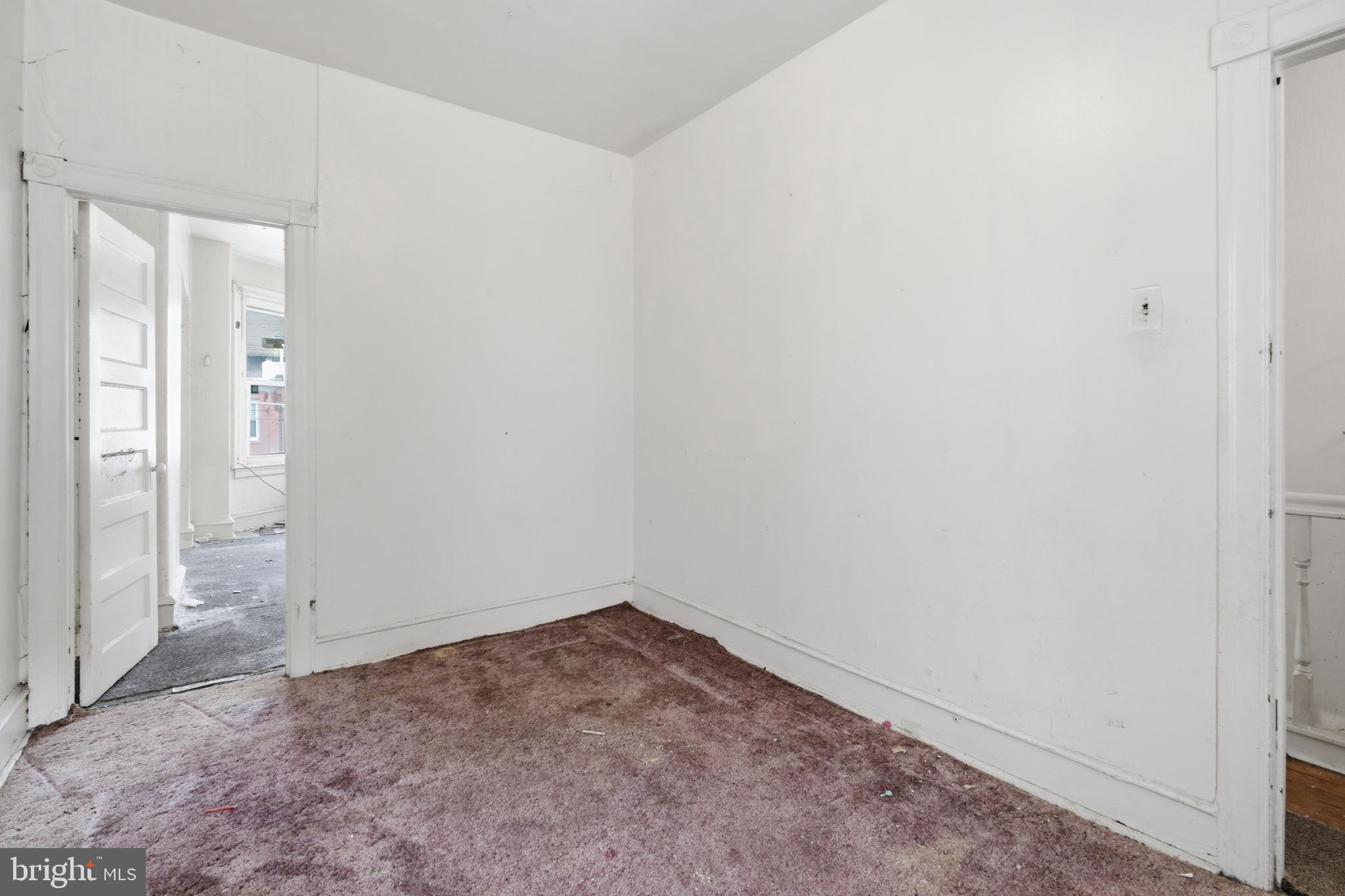 GERMANTOWN (EAST) - Residential