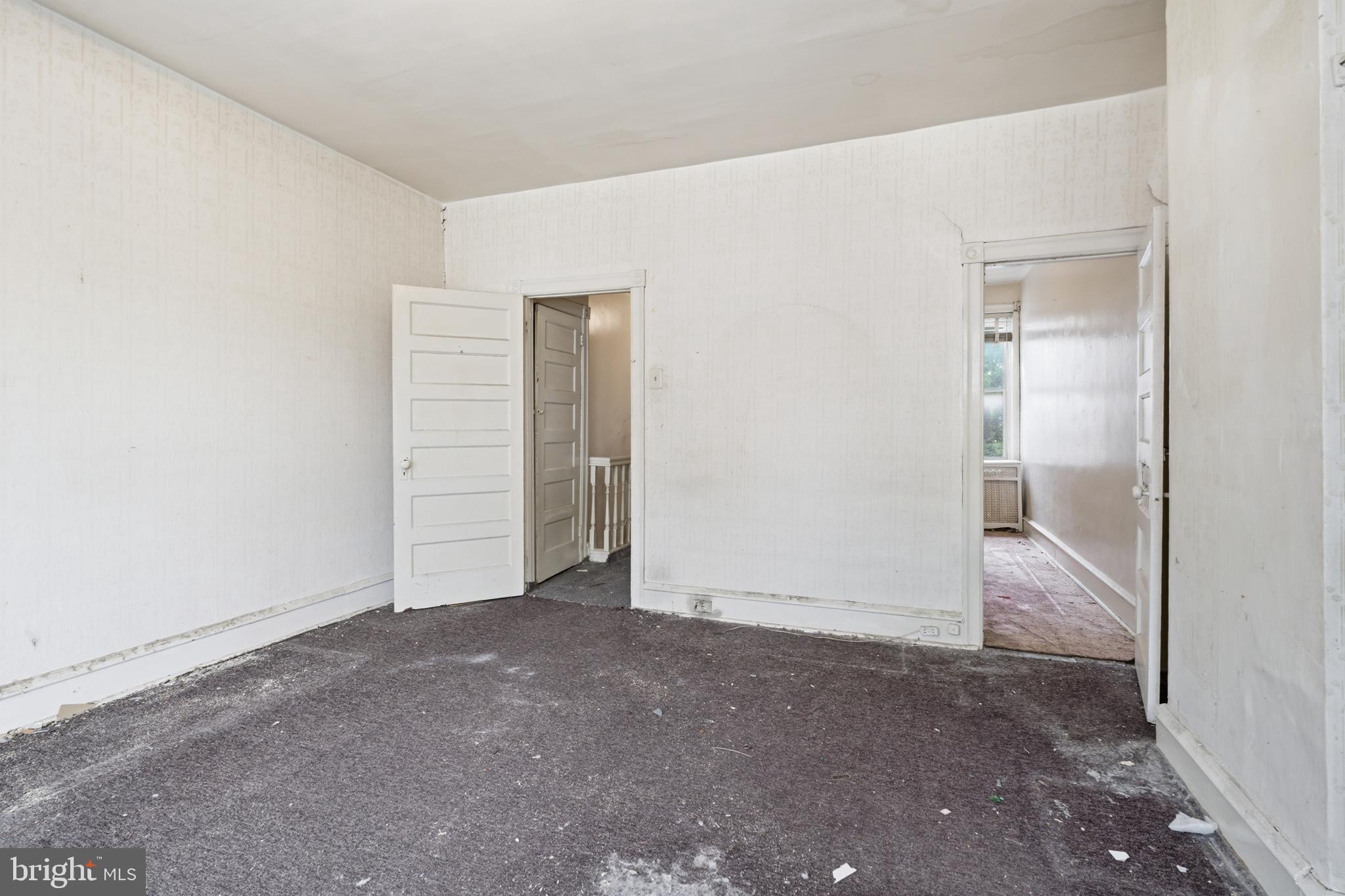 GERMANTOWN (EAST) - Residential