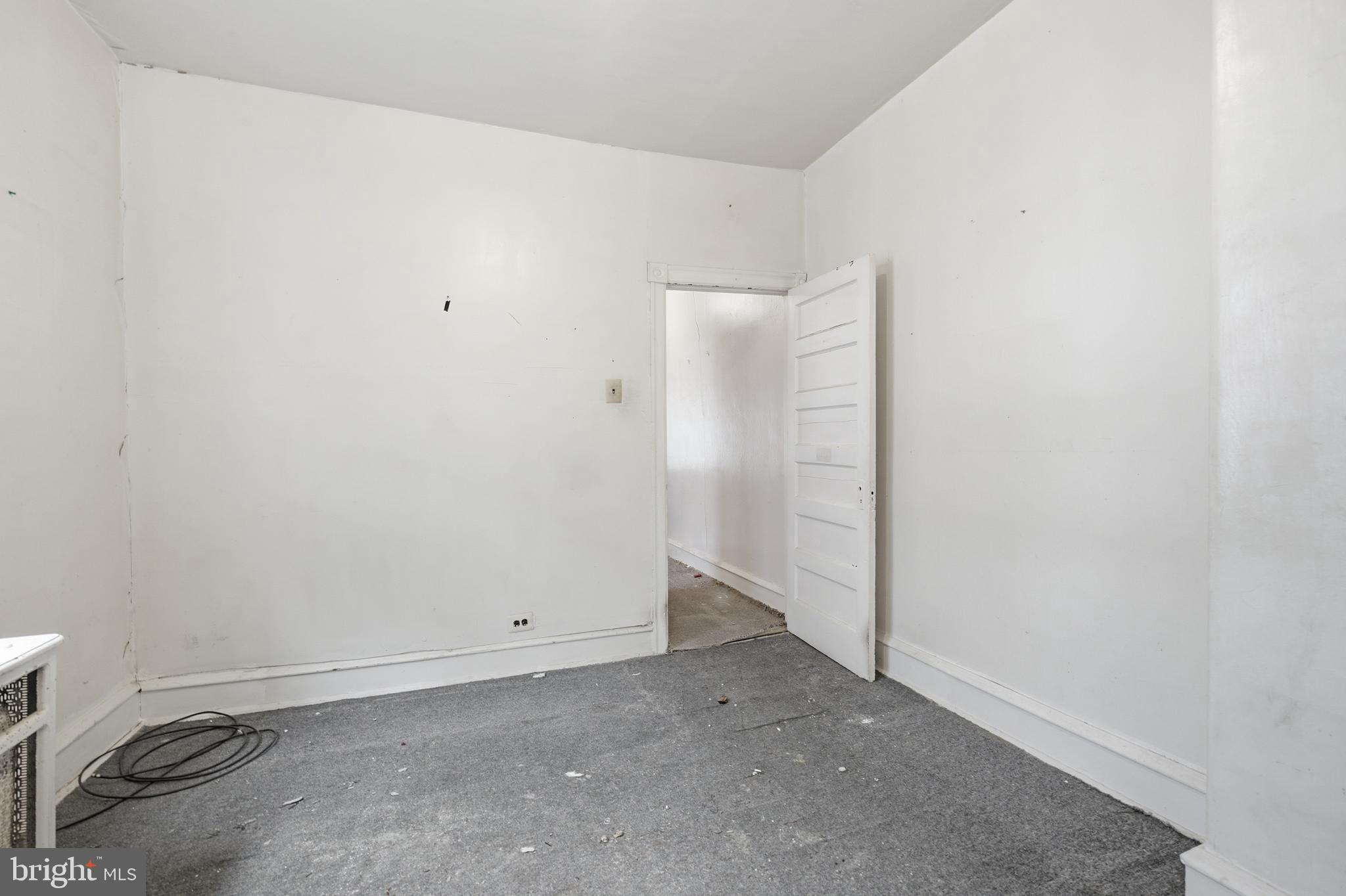 GERMANTOWN (EAST) - Residential