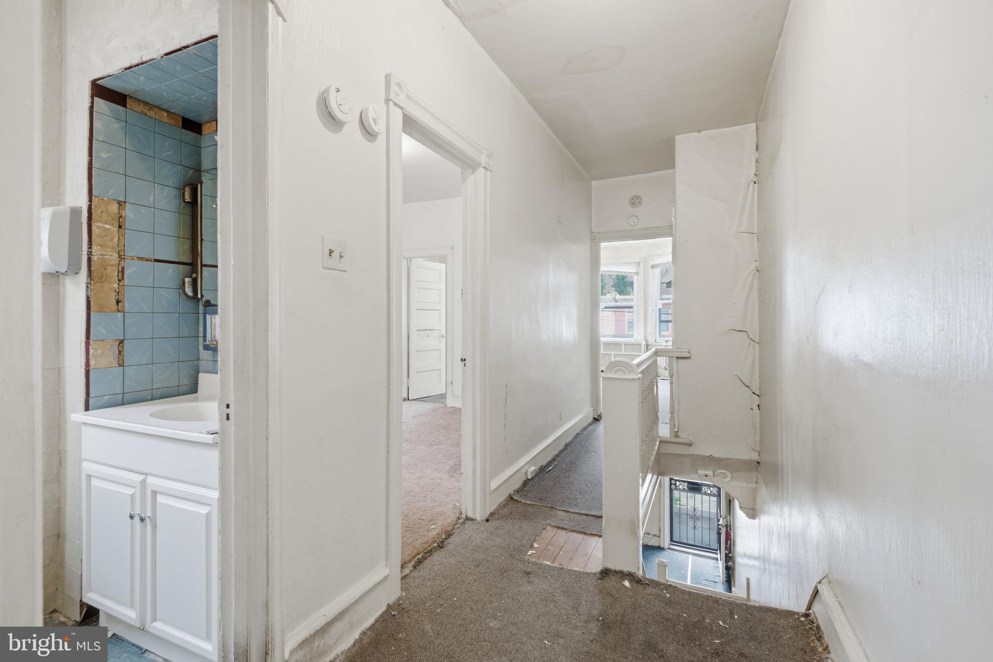 GERMANTOWN (EAST) - Residential