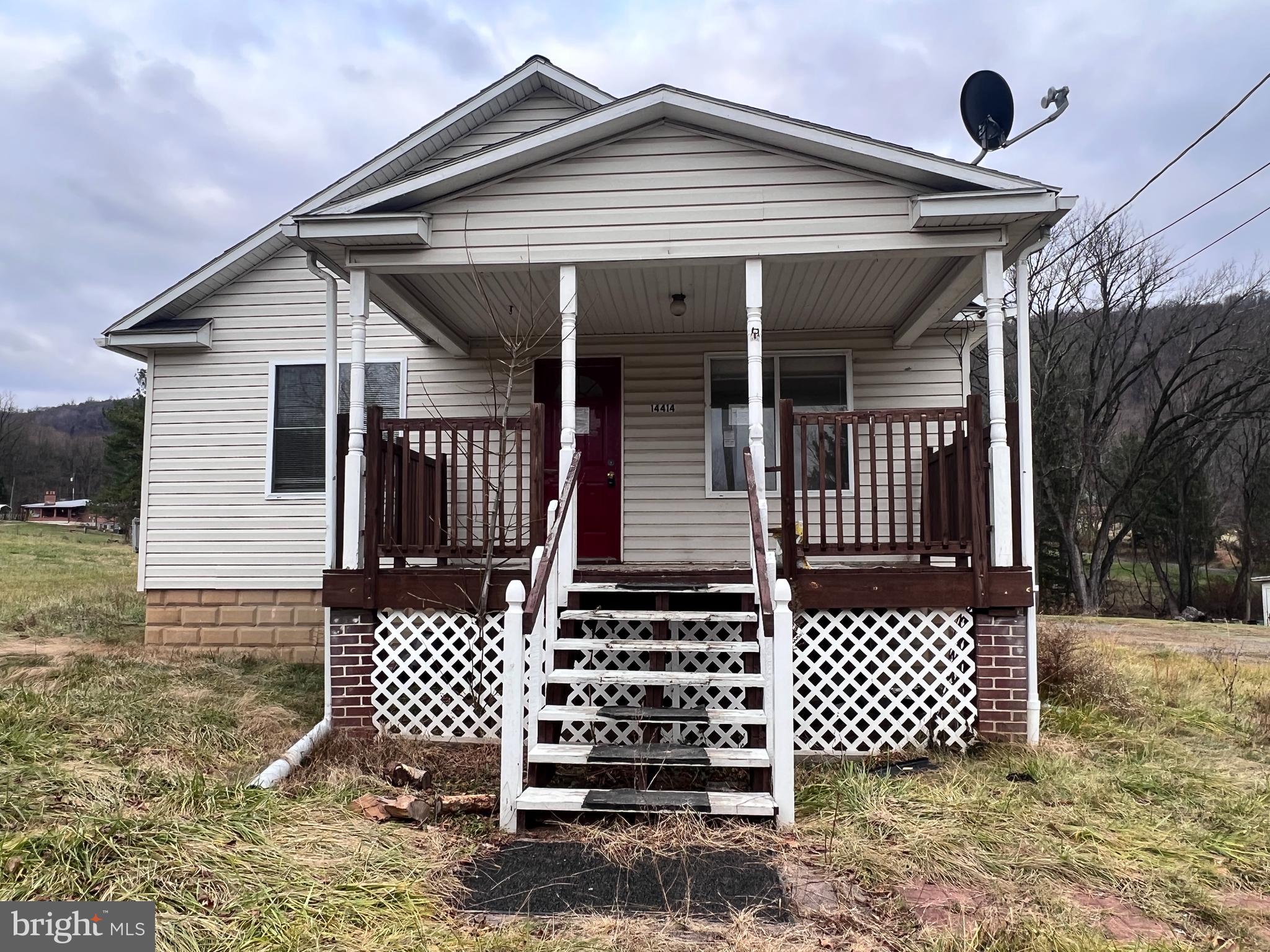Giant reduction

Charming bungalow - no city taxes - Walk up attic - two bedrooms - one bath - hot water heat - convenient to canal - convenient to most things - sold as-is.