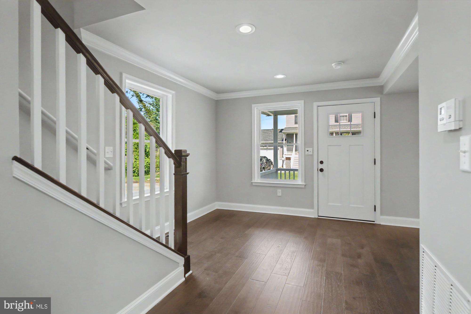 EASTWOOD - Residential