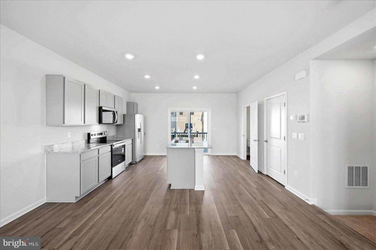 VALLEY VIEW - Residential