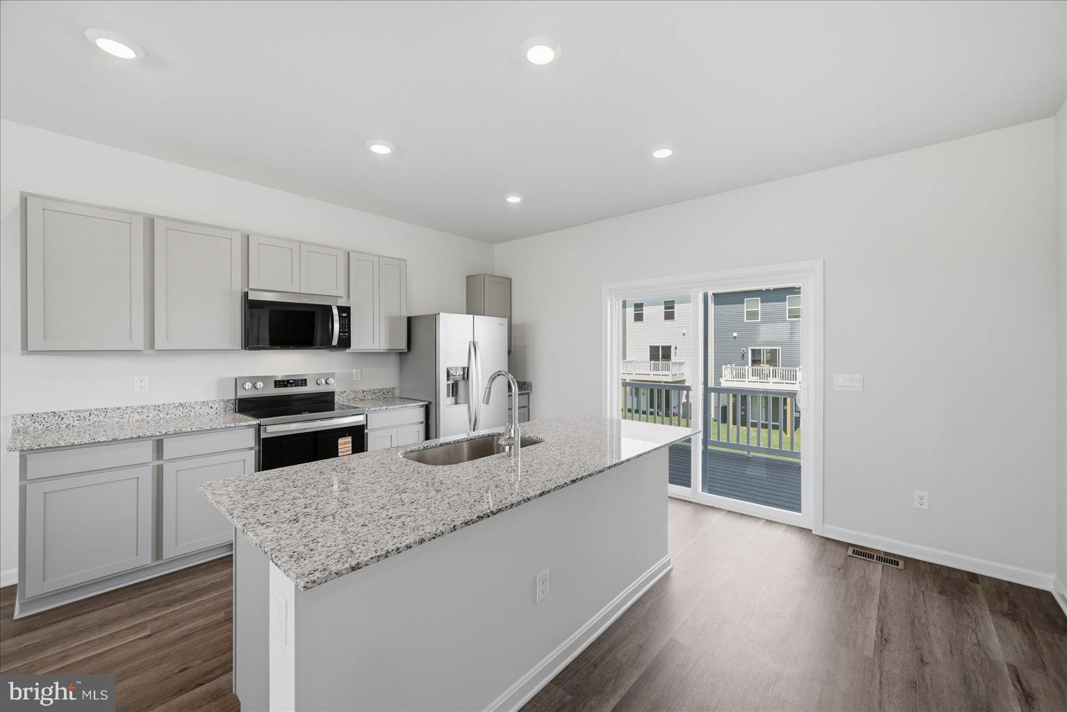 VALLEY VIEW - Residential
