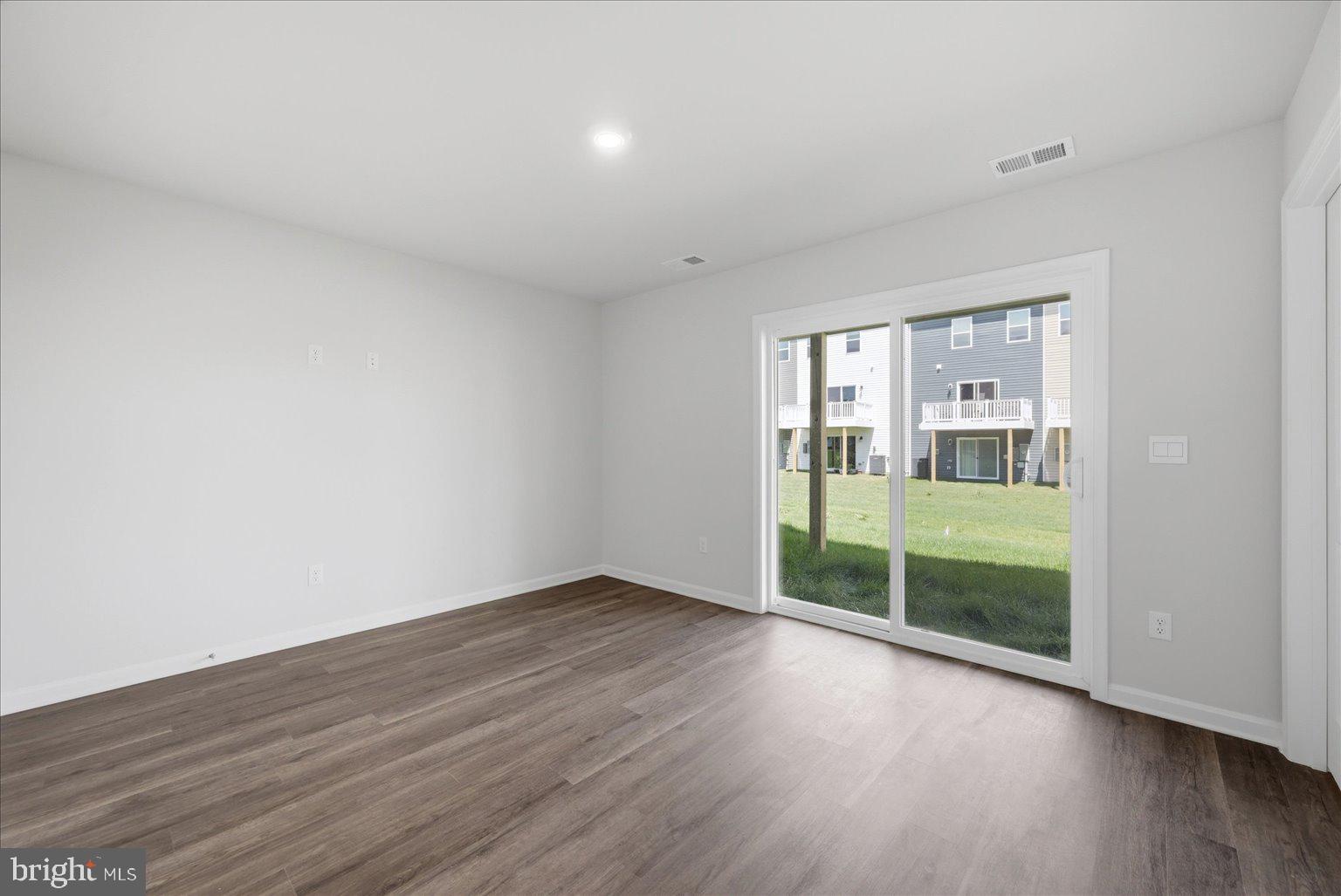 VALLEY VIEW - Residential