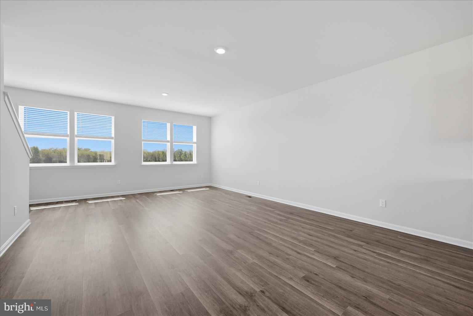VALLEY VIEW - Residential