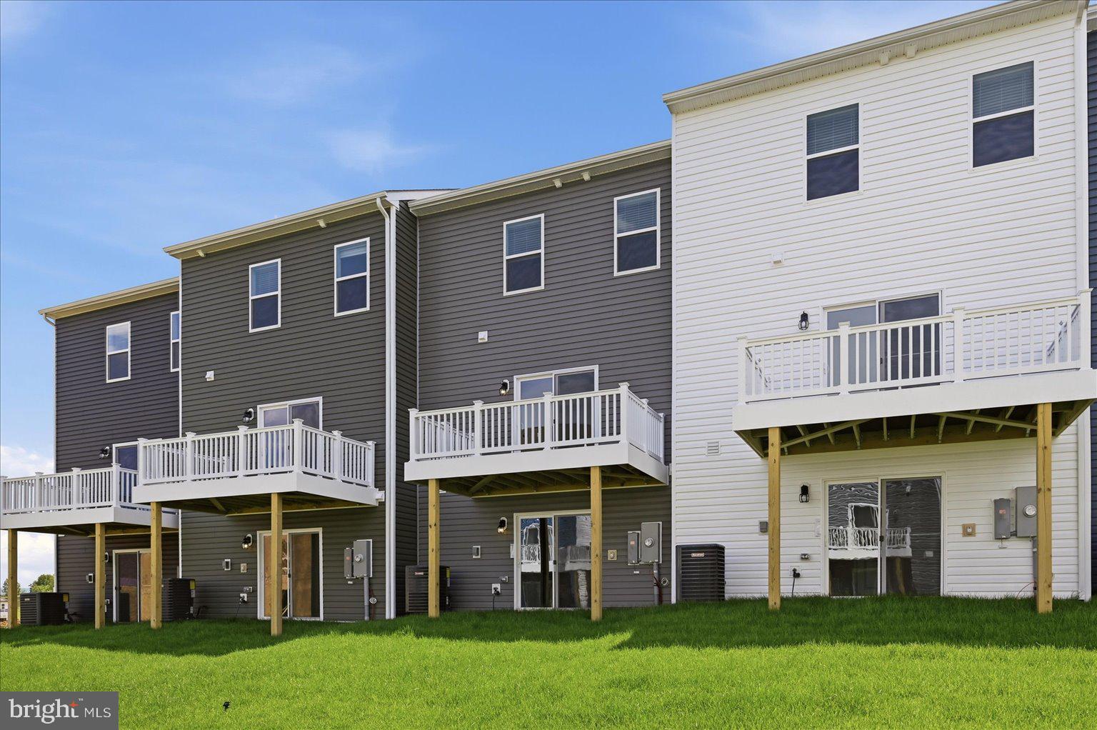 VALLEY VIEW - Residential