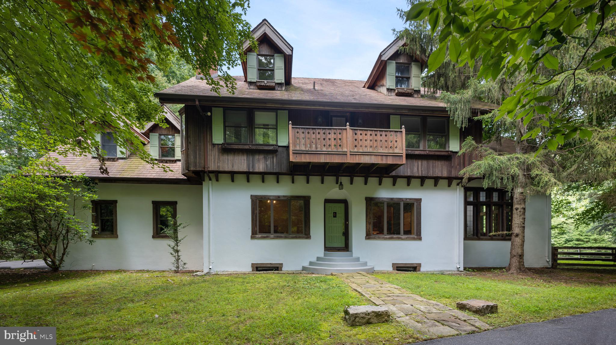 POTOMAC OUTSIDE - Residential