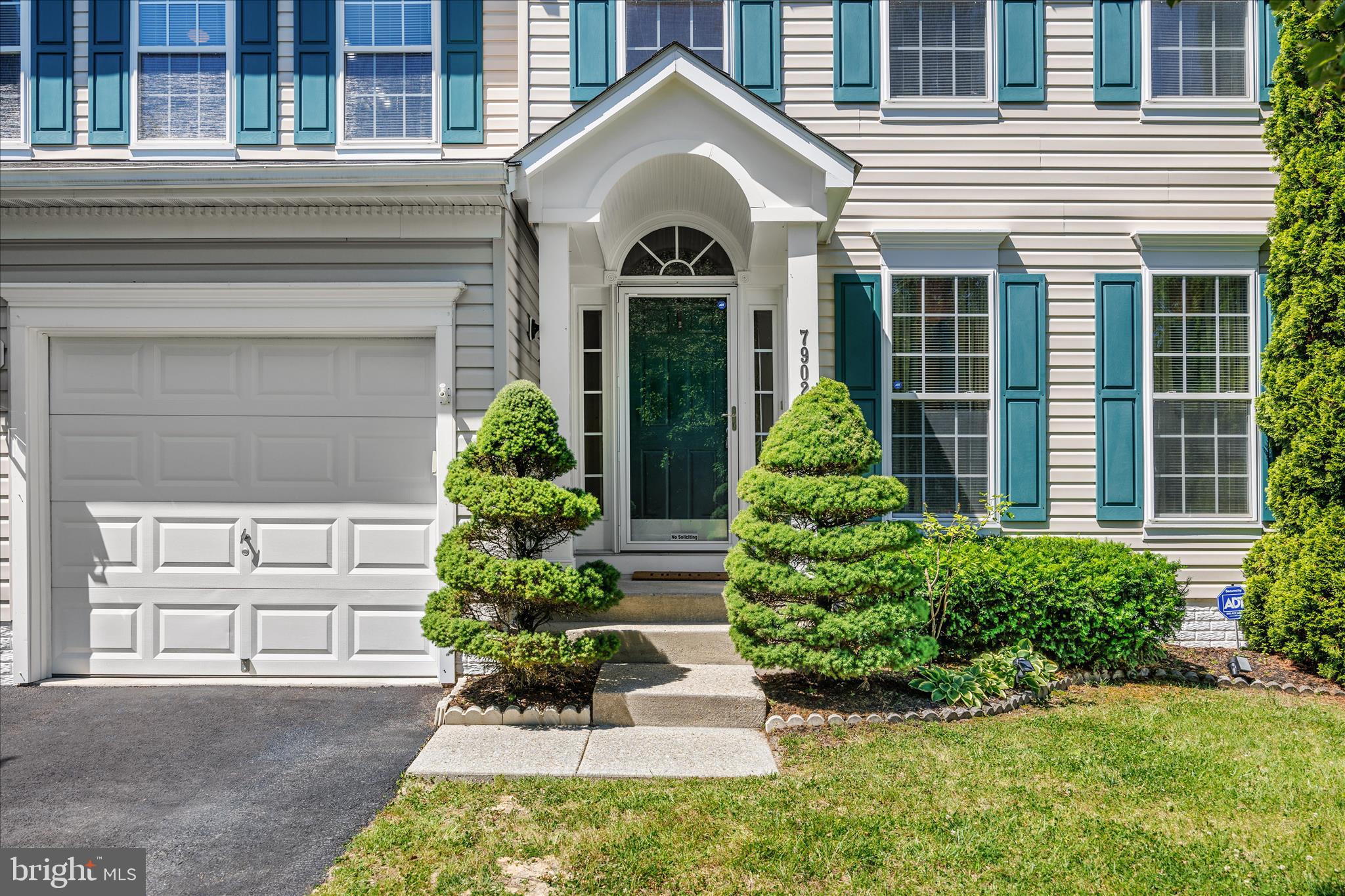 ROSE VILLAGE - Residential