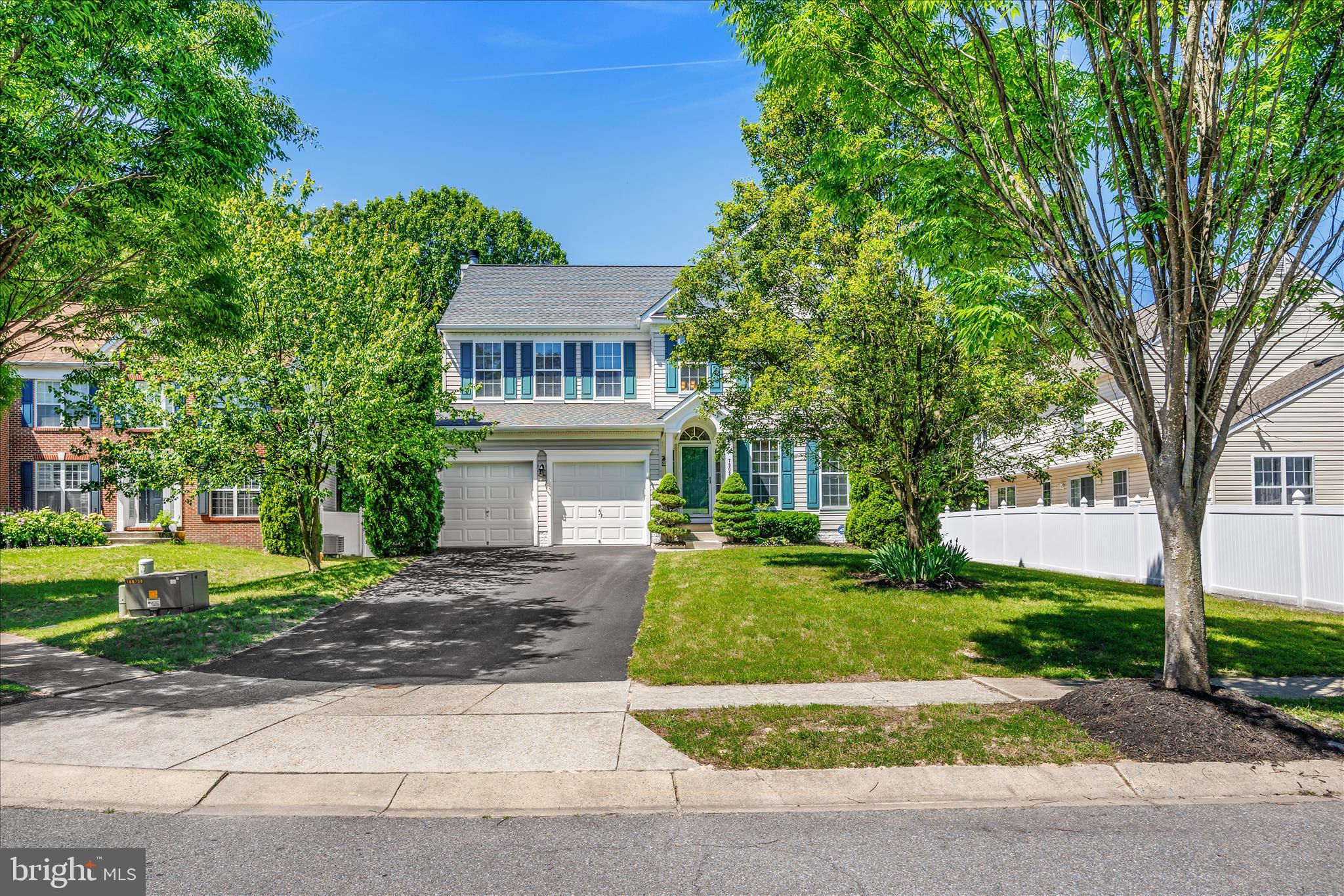 ROSE VILLAGE - Residential