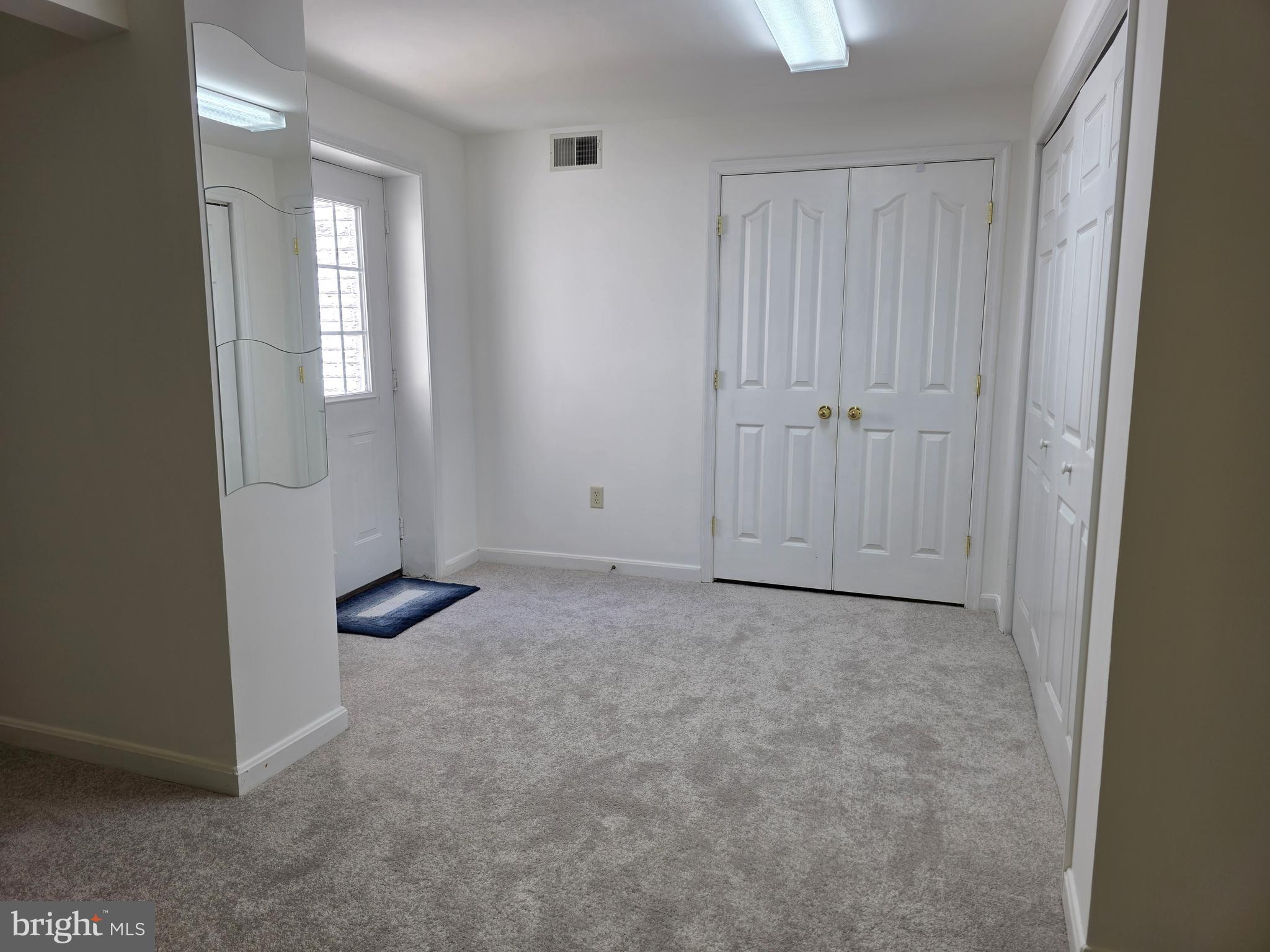 ROSE VILLAGE - Residential