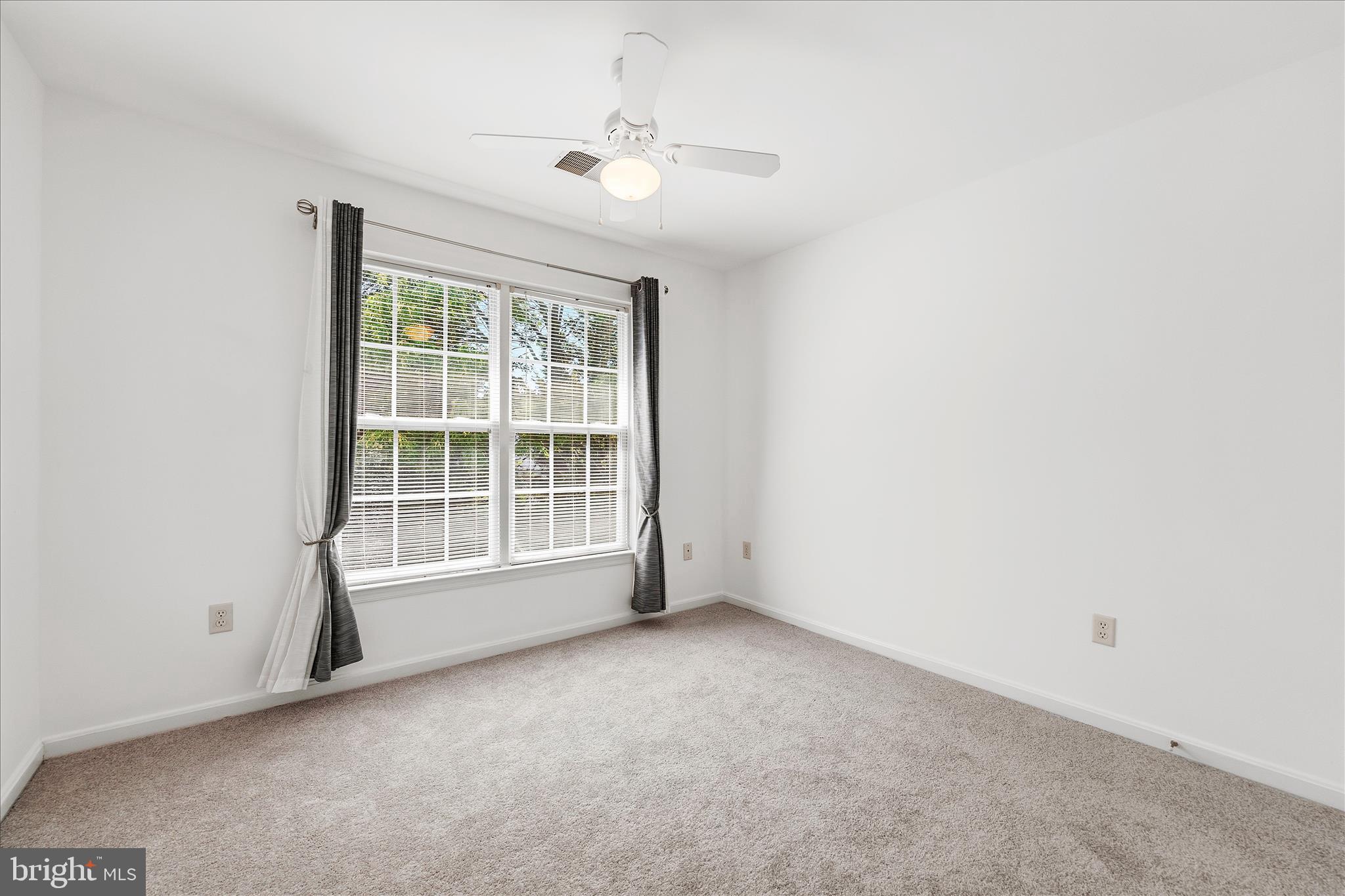 ROSE VILLAGE - Residential