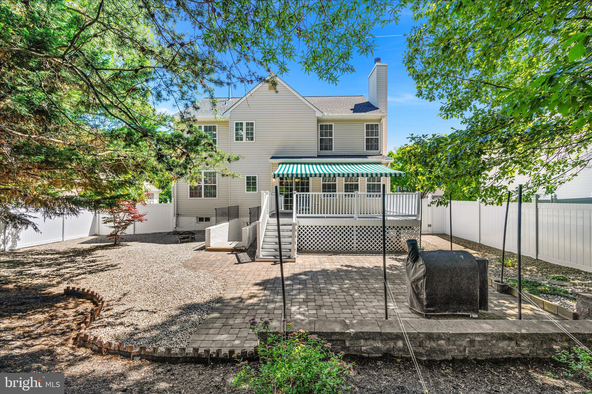 ROSE VILLAGE - Residential
