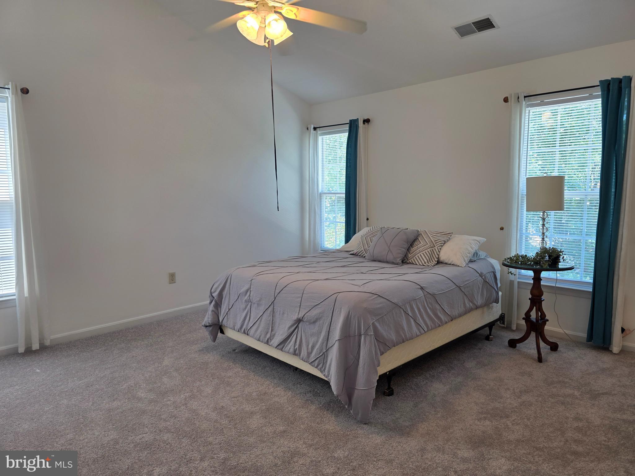 ROSE VILLAGE - Residential
