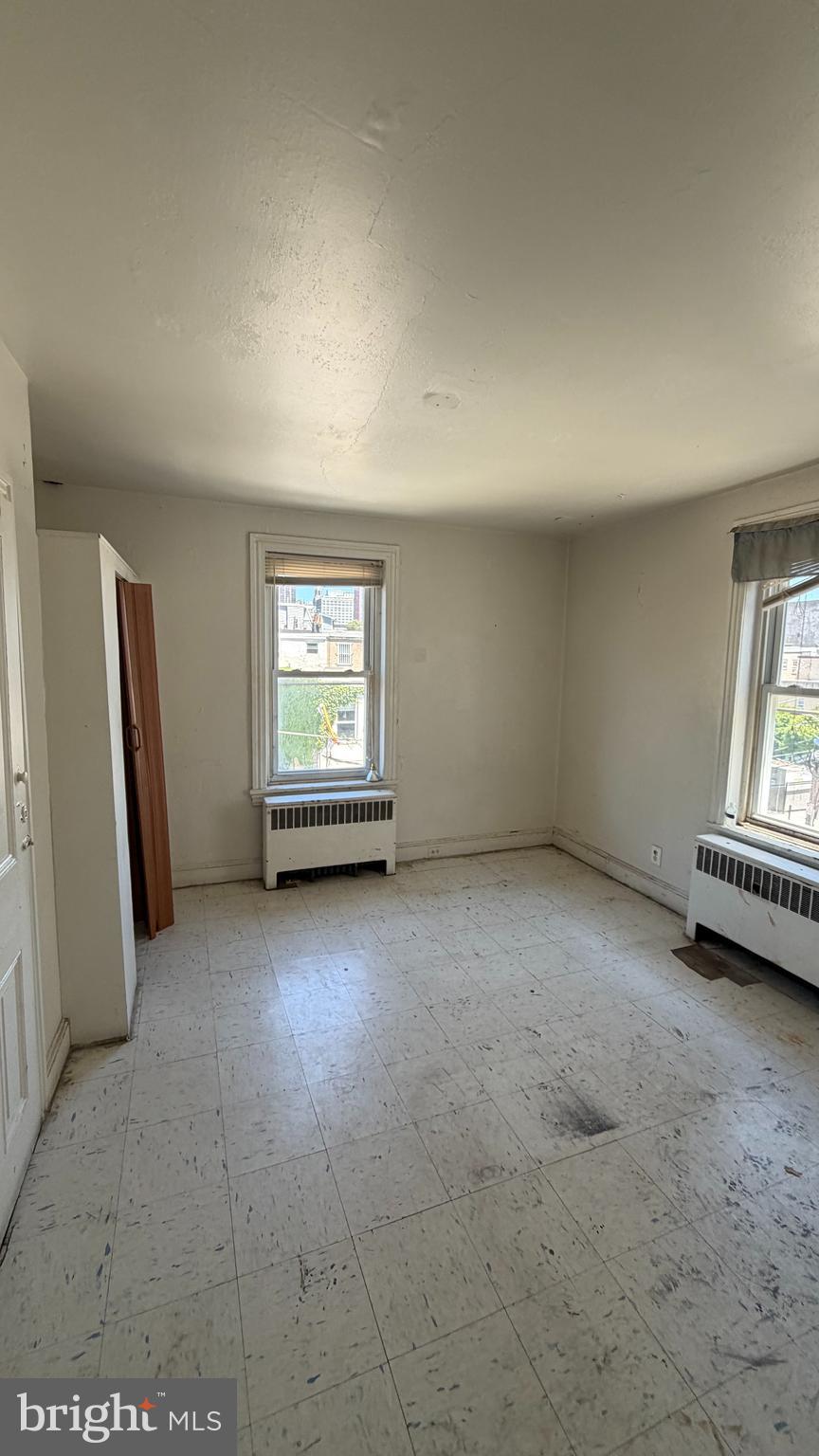 PHILADELPHIA (SOUTH) - Residential