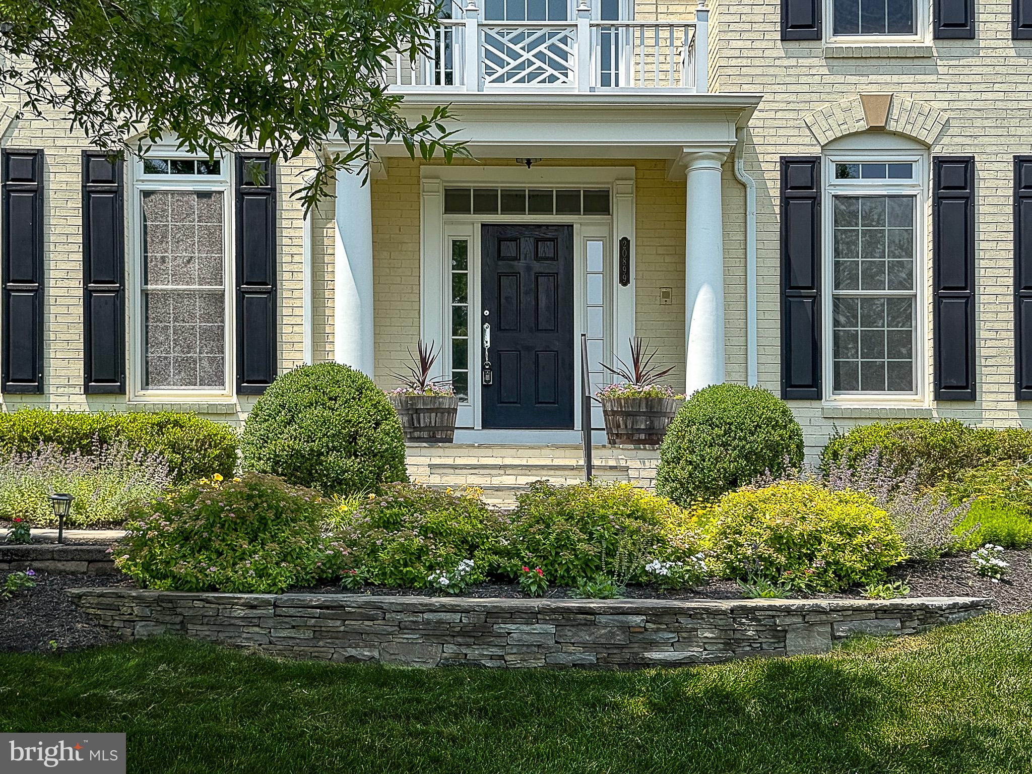 RED CEDAR - Residential