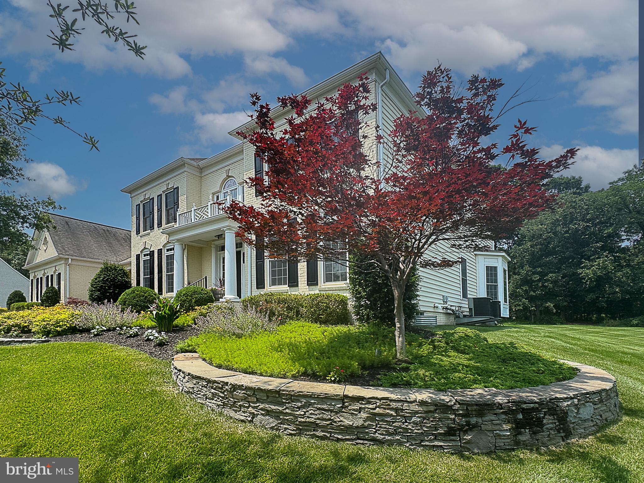 RED CEDAR - Residential