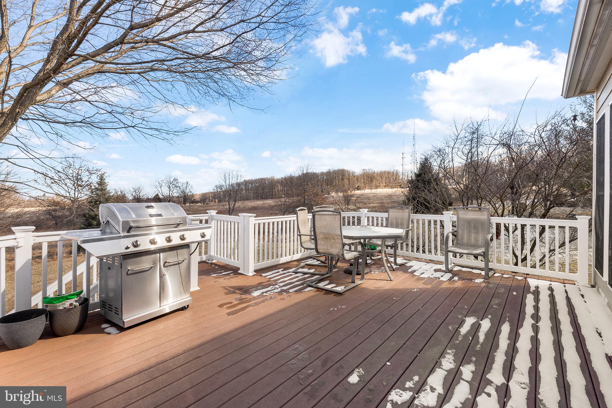 DEERFIELD - Residential