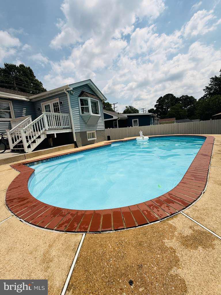BERWYN HEIGHTS - Residential