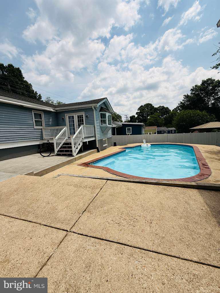BERWYN HEIGHTS - Residential
